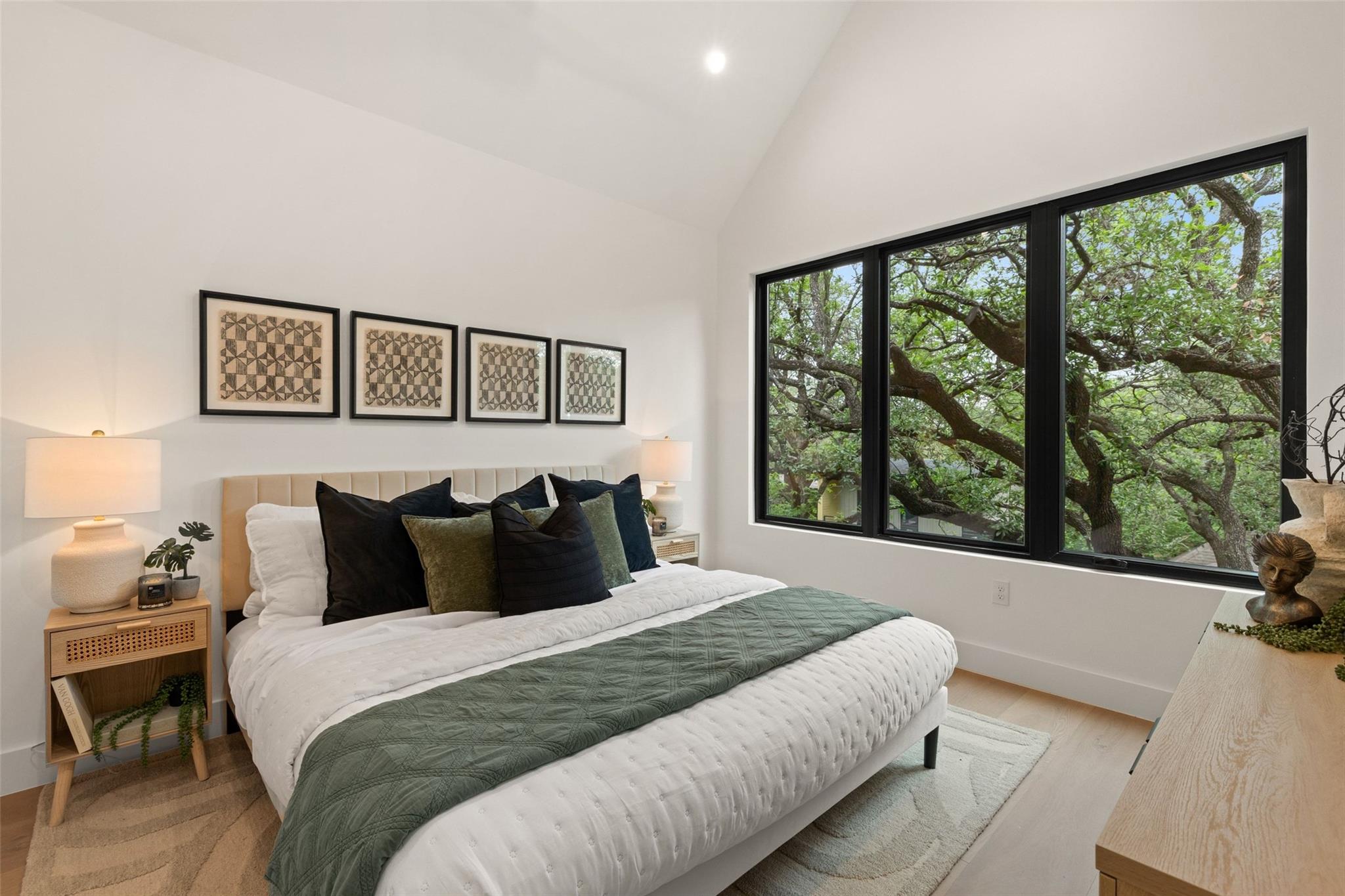 2611 Oak Crest Ave # A & B, Austin, TX 78704