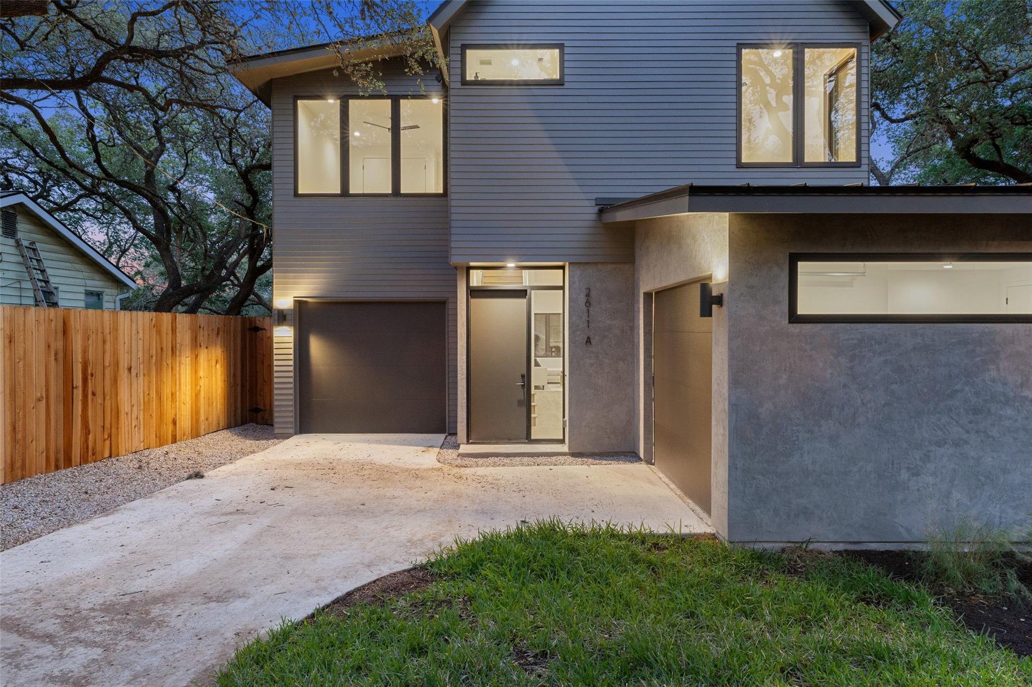 2611 Oak Crest Ave # A & B, Austin, TX 78704