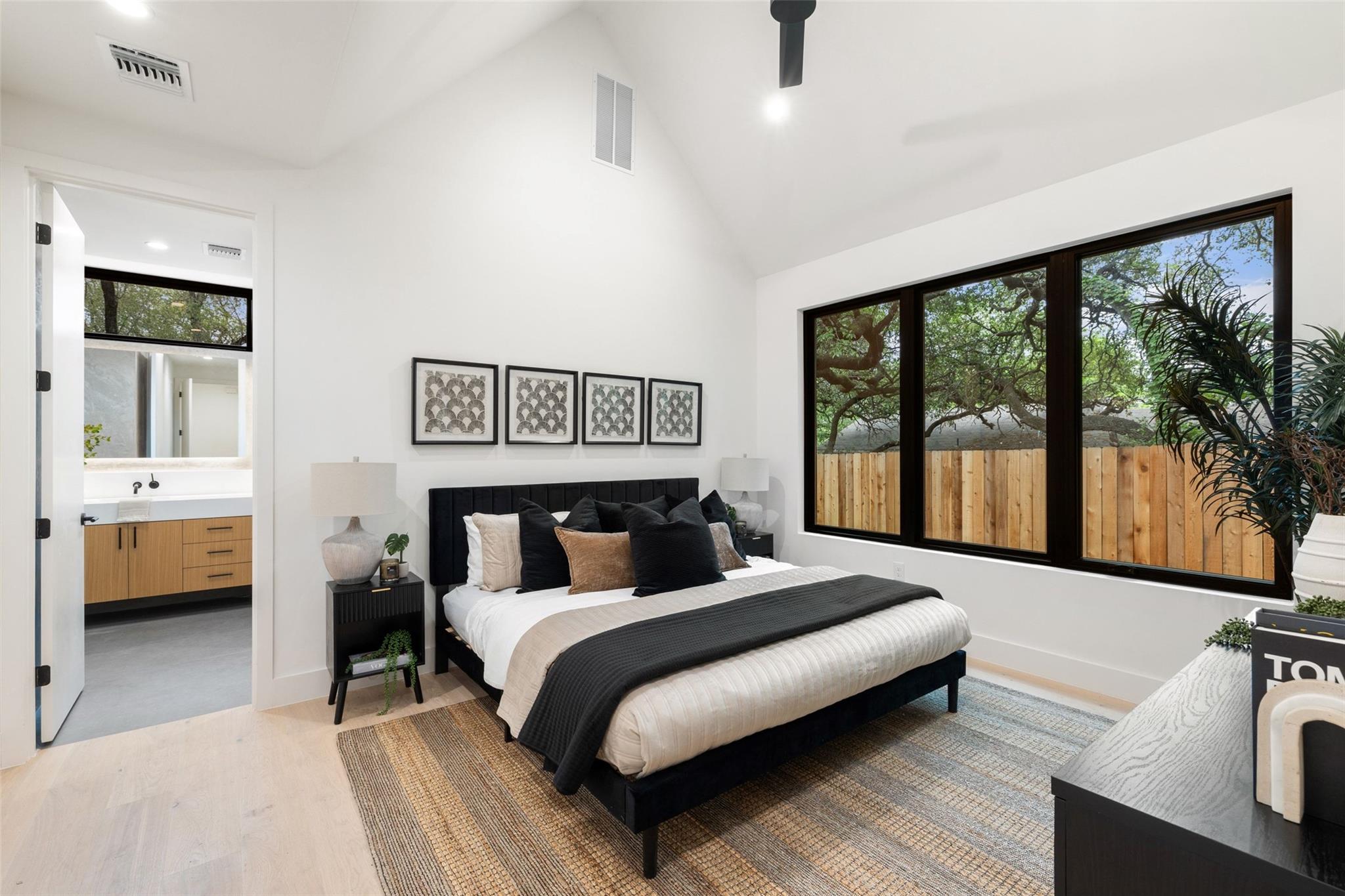 2611 Oak Crest Ave # A & B, Austin, TX 78704