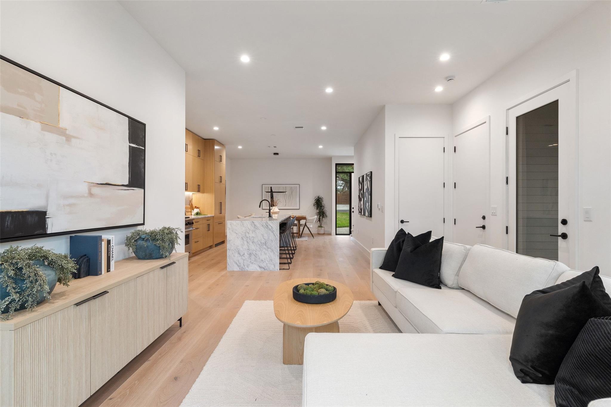 2611 Oak Crest Ave # A & B, Austin, TX 78704