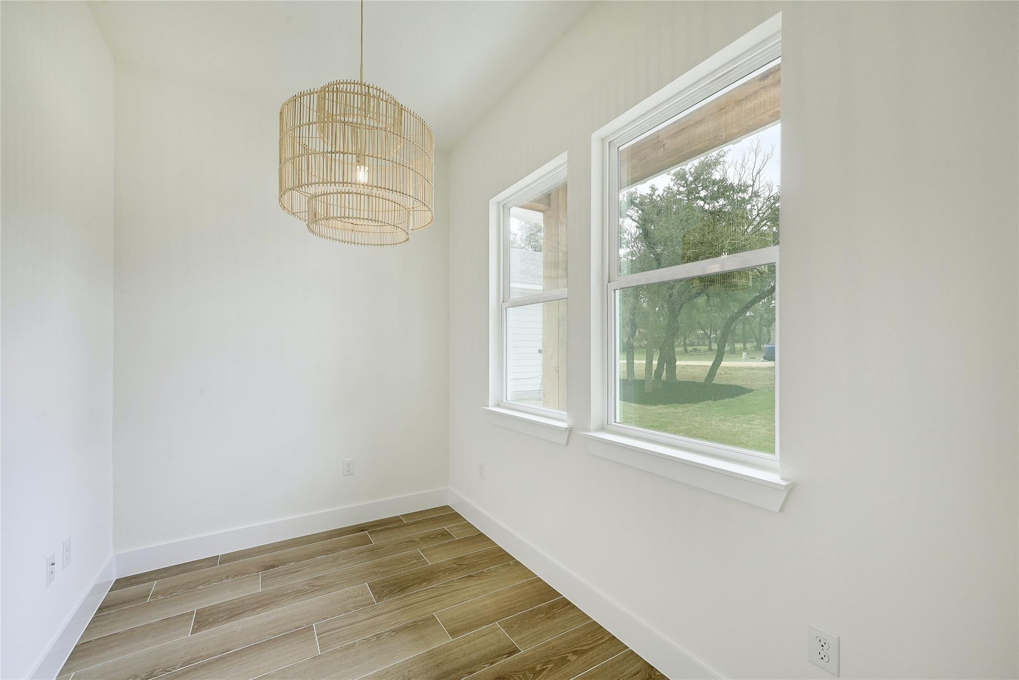 16 Rhapsody Ln, Wimberley, TX 78676