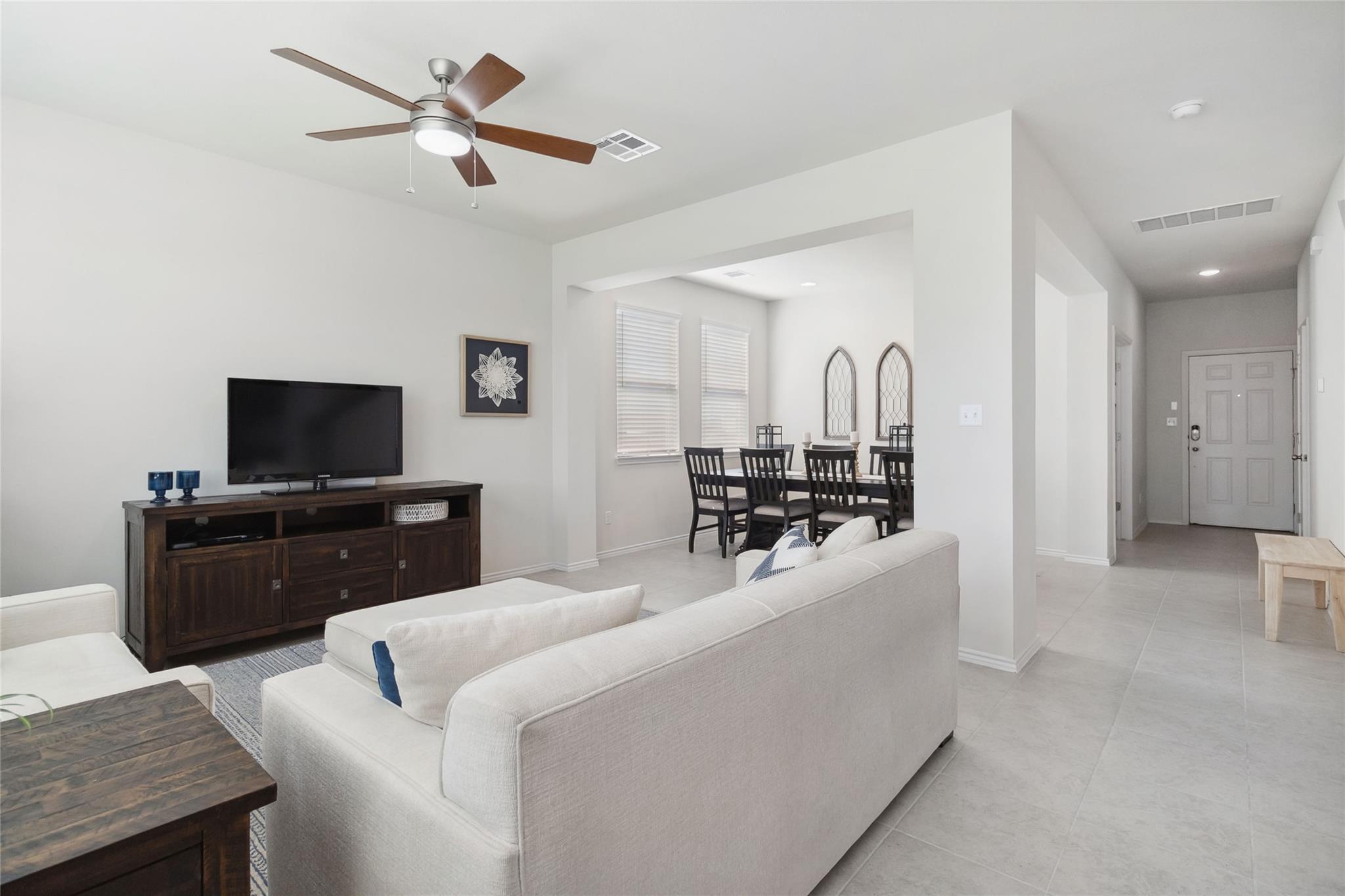 109 Cypress Hills Rd, San Marcos, TX 78666