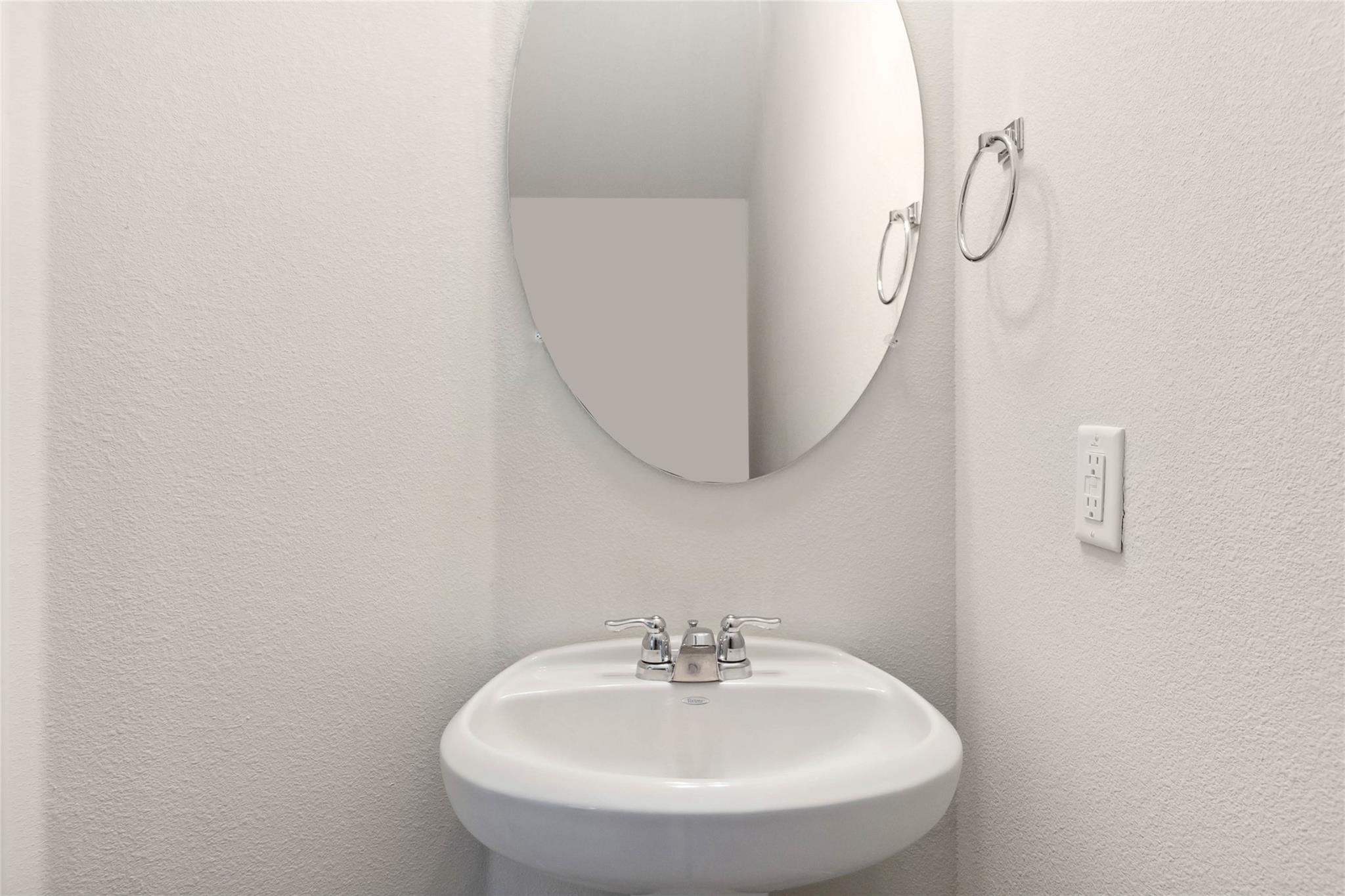 109 Cypress Hills Rd, San Marcos, TX 78666