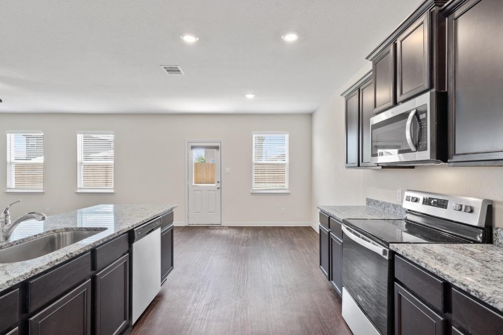 1342 Amy Dr, Kyle, TX 78640