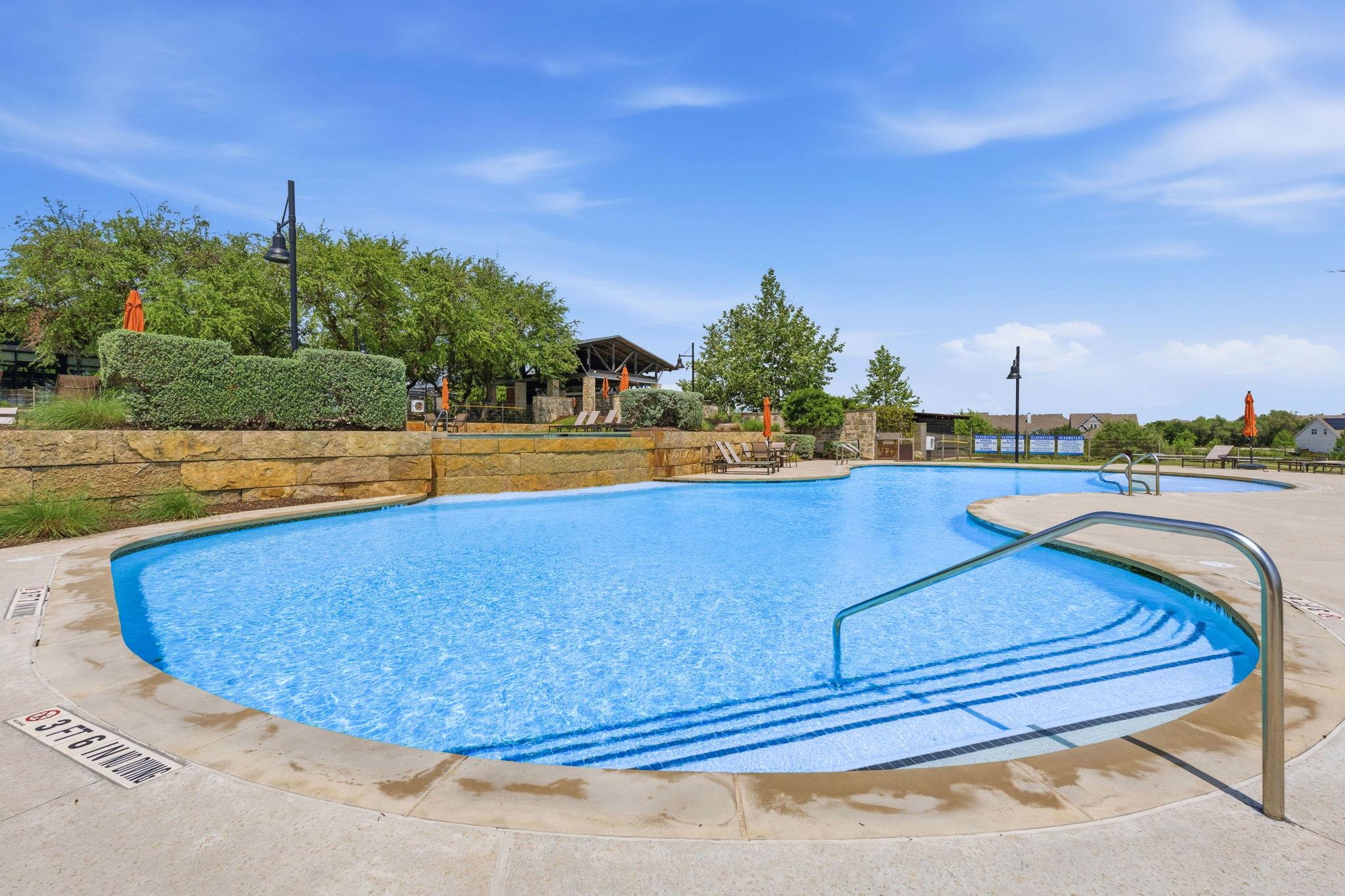 1102 Sage Thrasher Cir, Dripping Springs, TX 78620