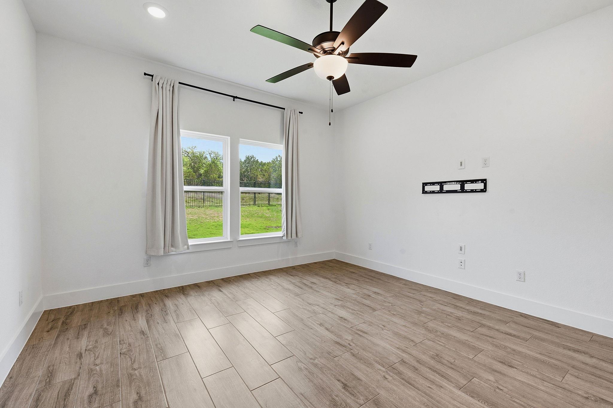 1102 Sage Thrasher Cir, Dripping Springs, TX 78620