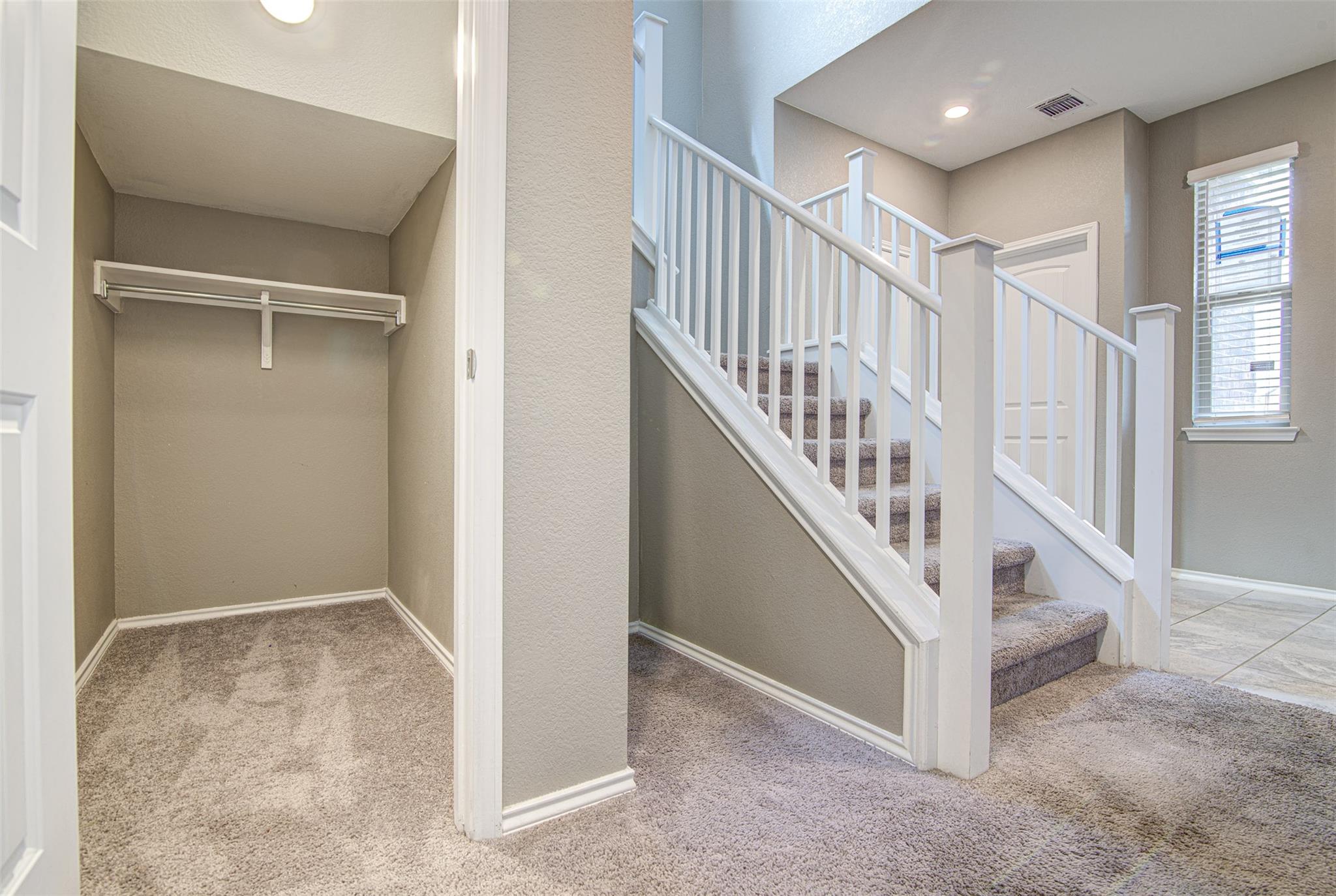 1916 Dragonfly Loop, Bastrop, TX 78602