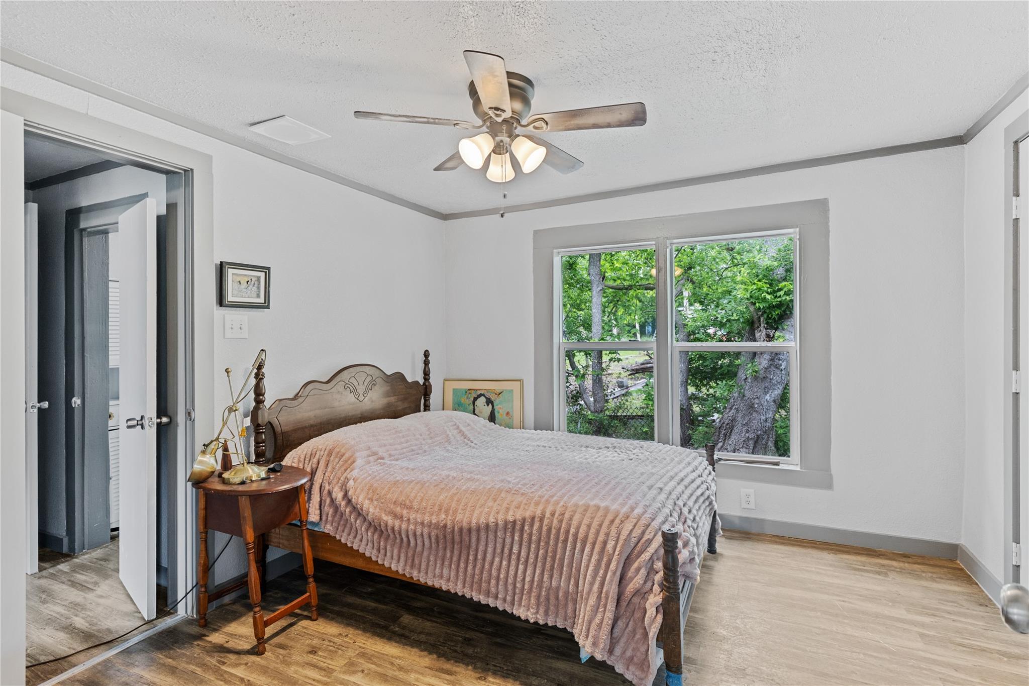 604 Burkett St, Taylor, TX 76574