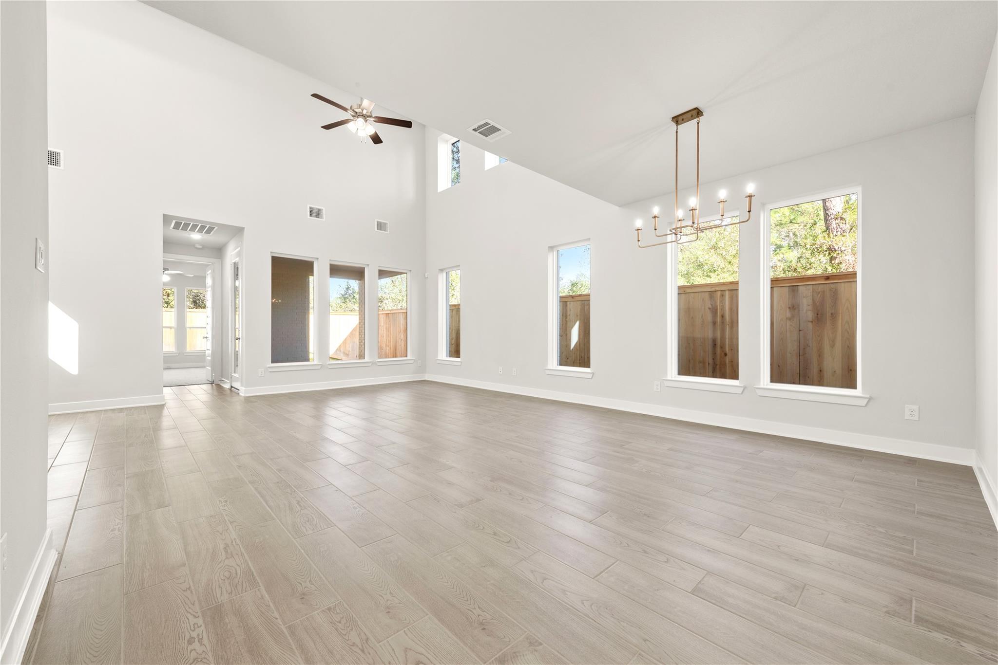 529 Buckaroo Dr, Georgetown, TX 78633