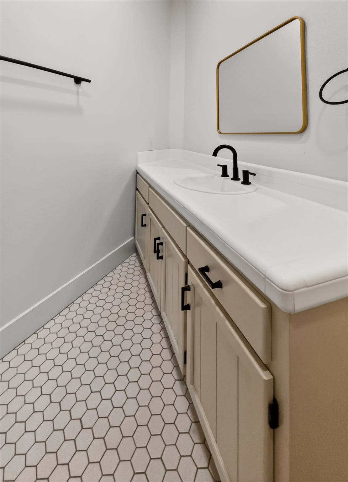 6106 SE FM Rnch, Holland, TX 76534