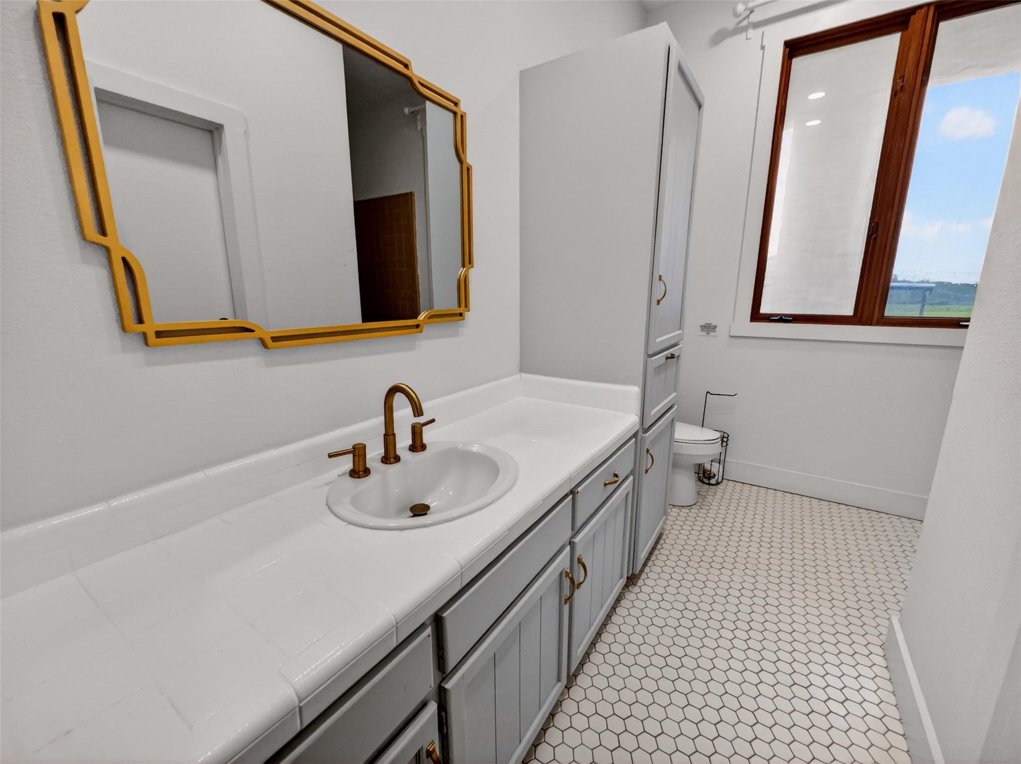 6106 SE FM Rnch, Holland, TX 76534