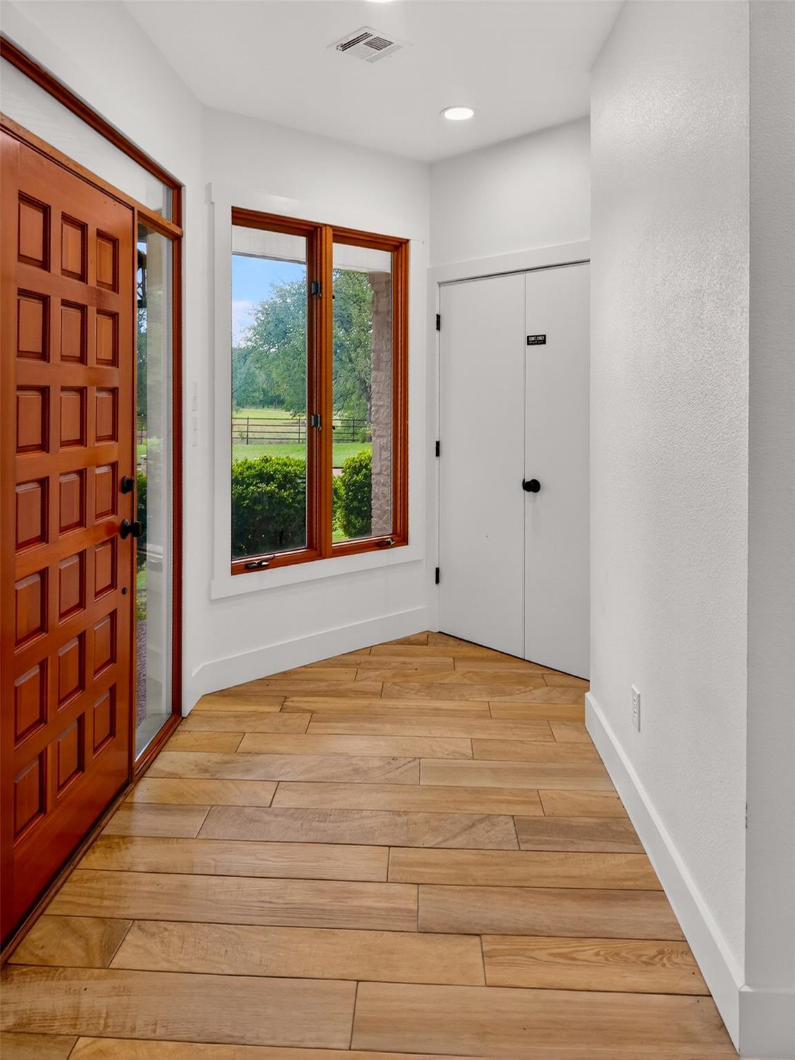 6106 SE FM Rnch, Holland, TX 76534