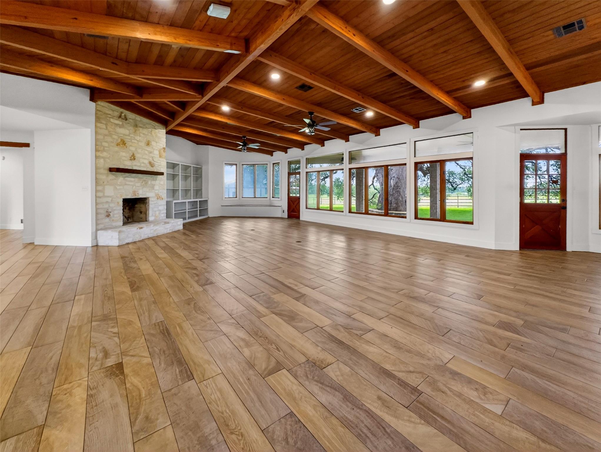 6106 SE FM Rnch, Holland, TX 76534