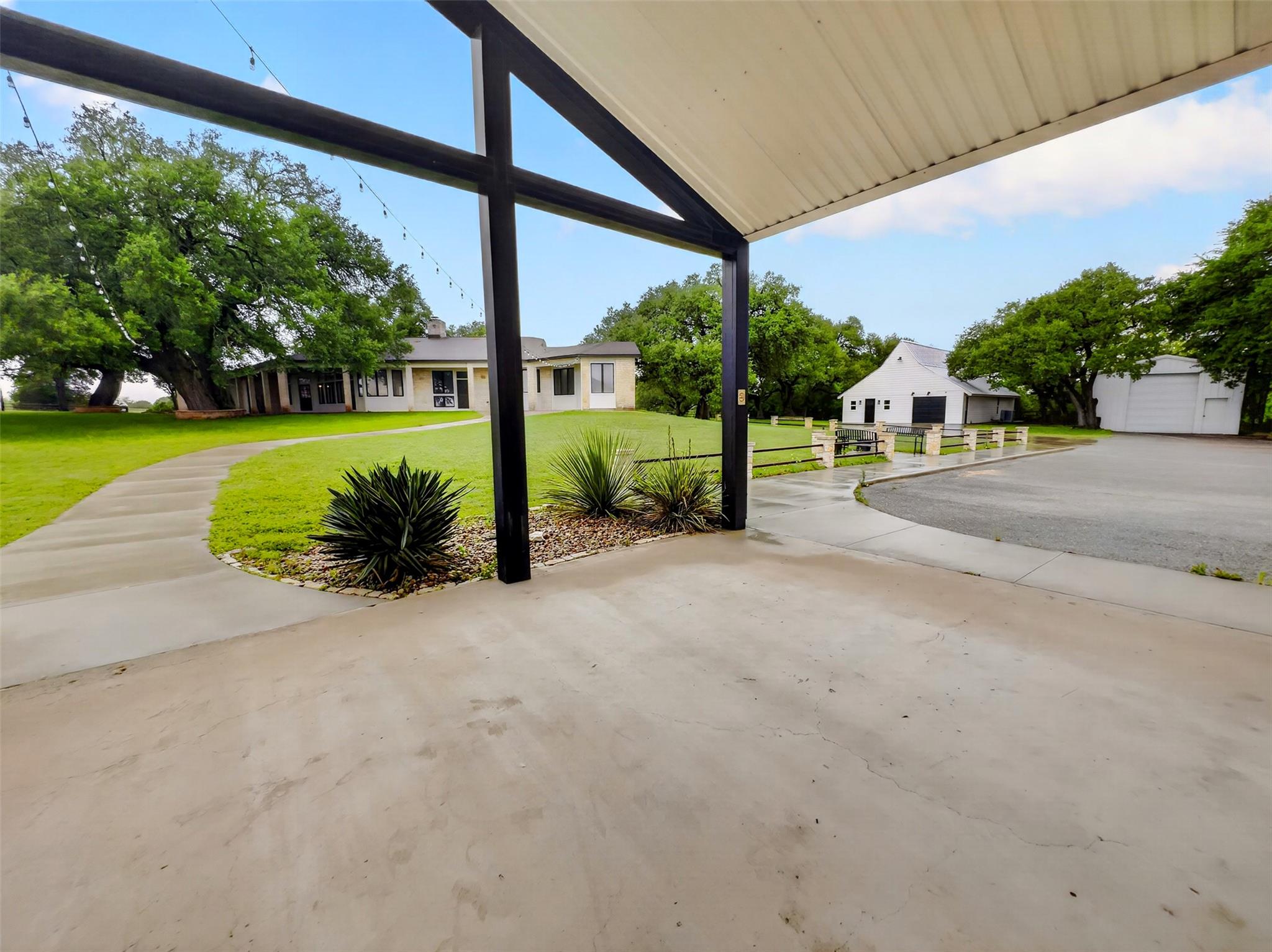 6106 SE FM Rnch, Holland, TX 76534