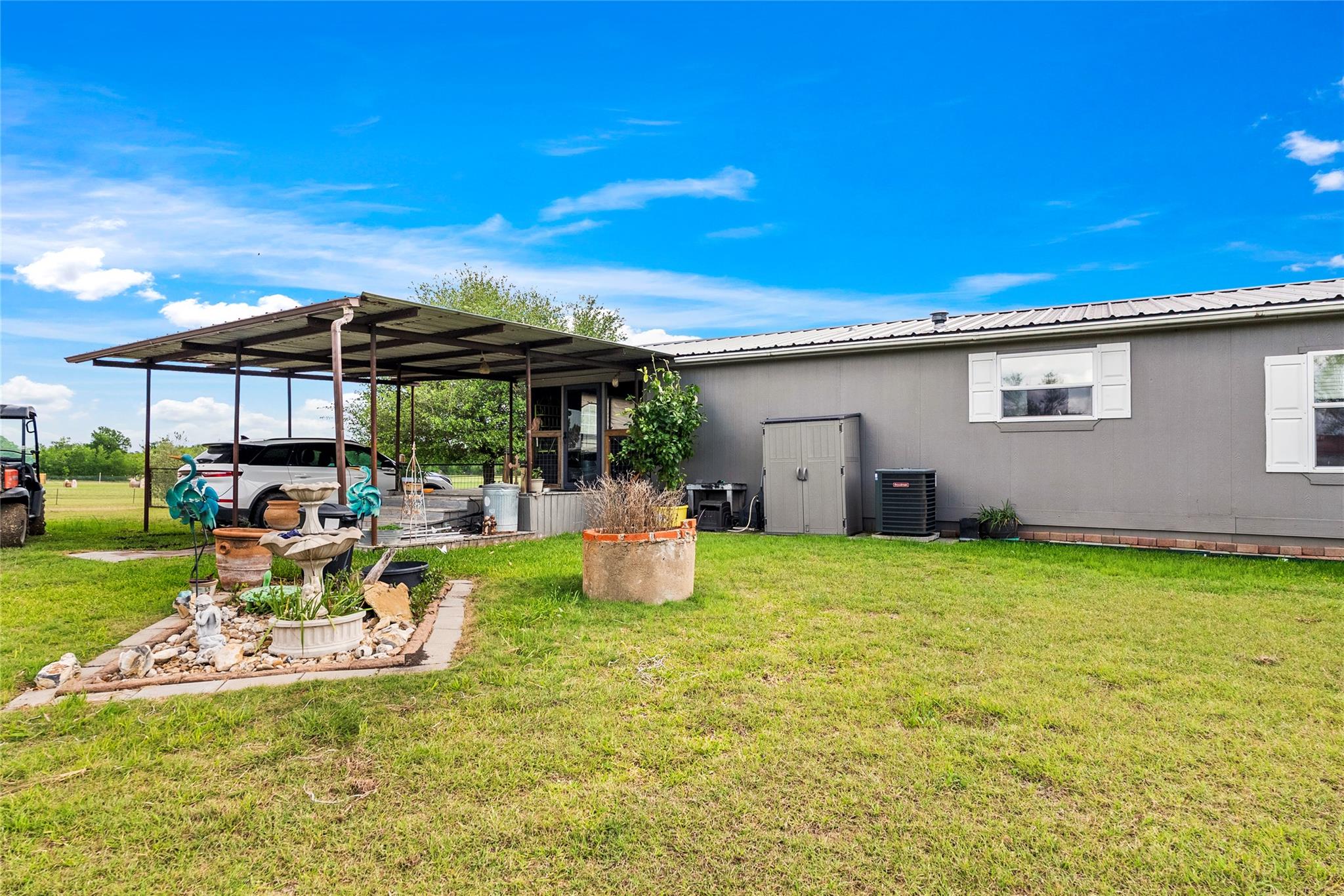 820 County Road 454, Taylor, TX 78615