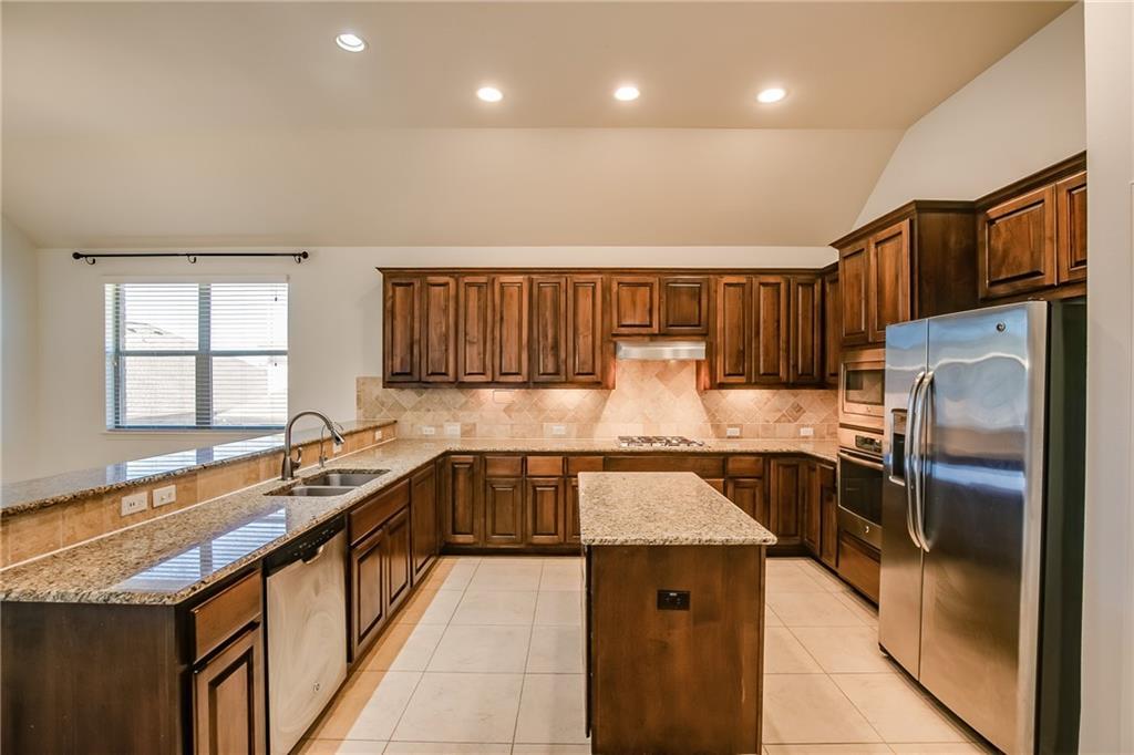 2328 Lookout Range Dr, Leander, TX 78641