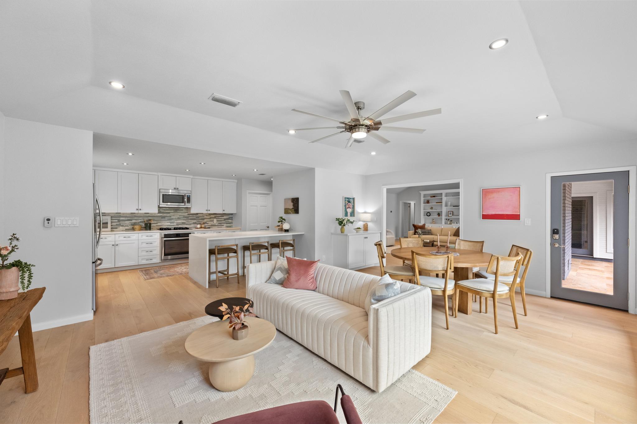 6104 Carry Back Ln, Austin, TX 78746