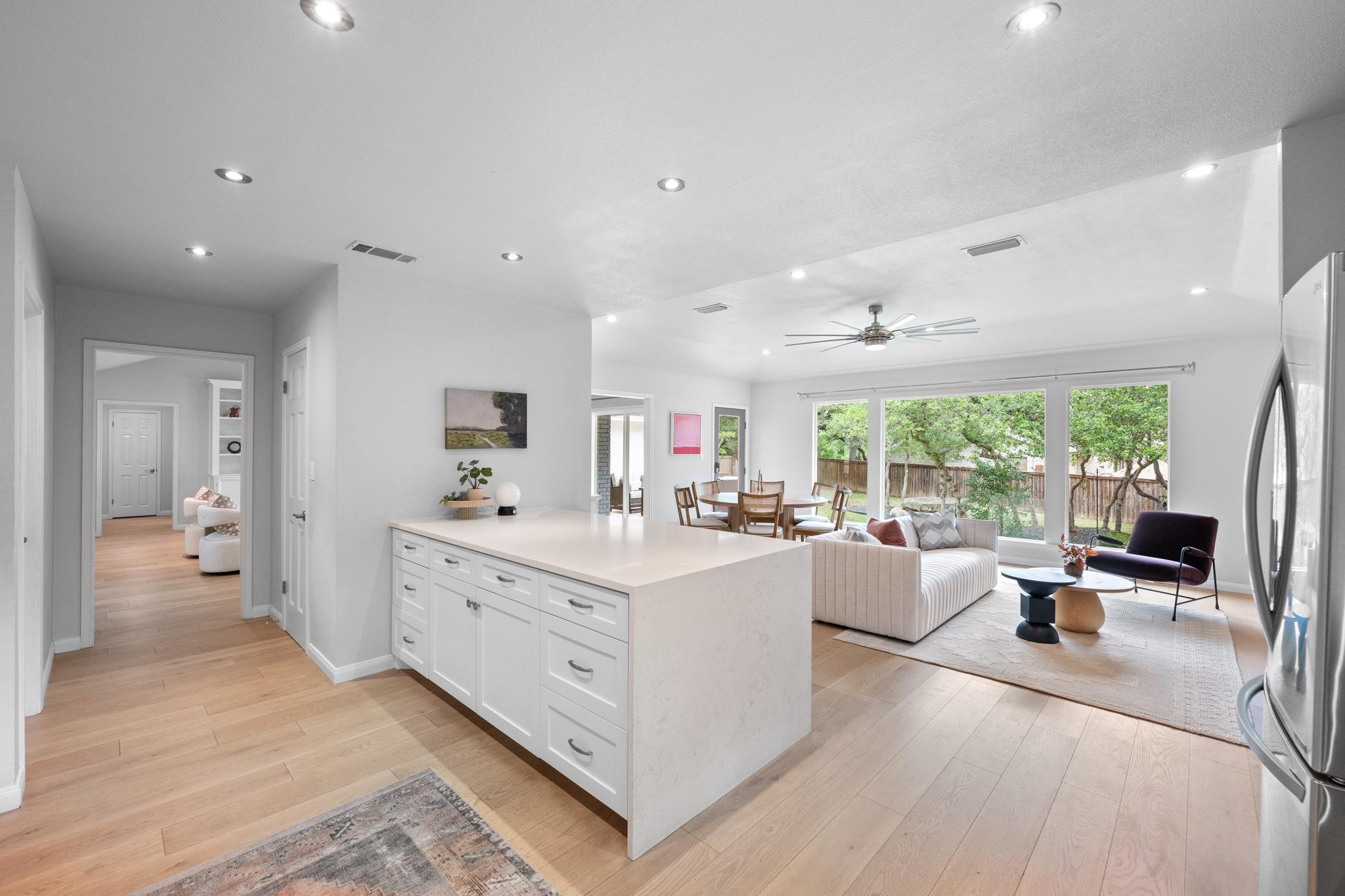 6104 Carry Back Ln, Austin, TX 78746