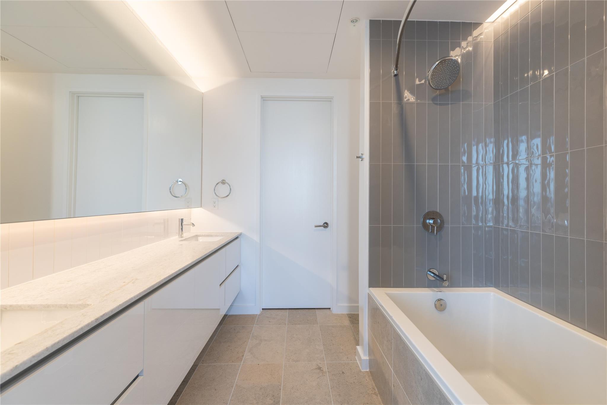 313 W 17th St # 2007, Austin, TX 78701