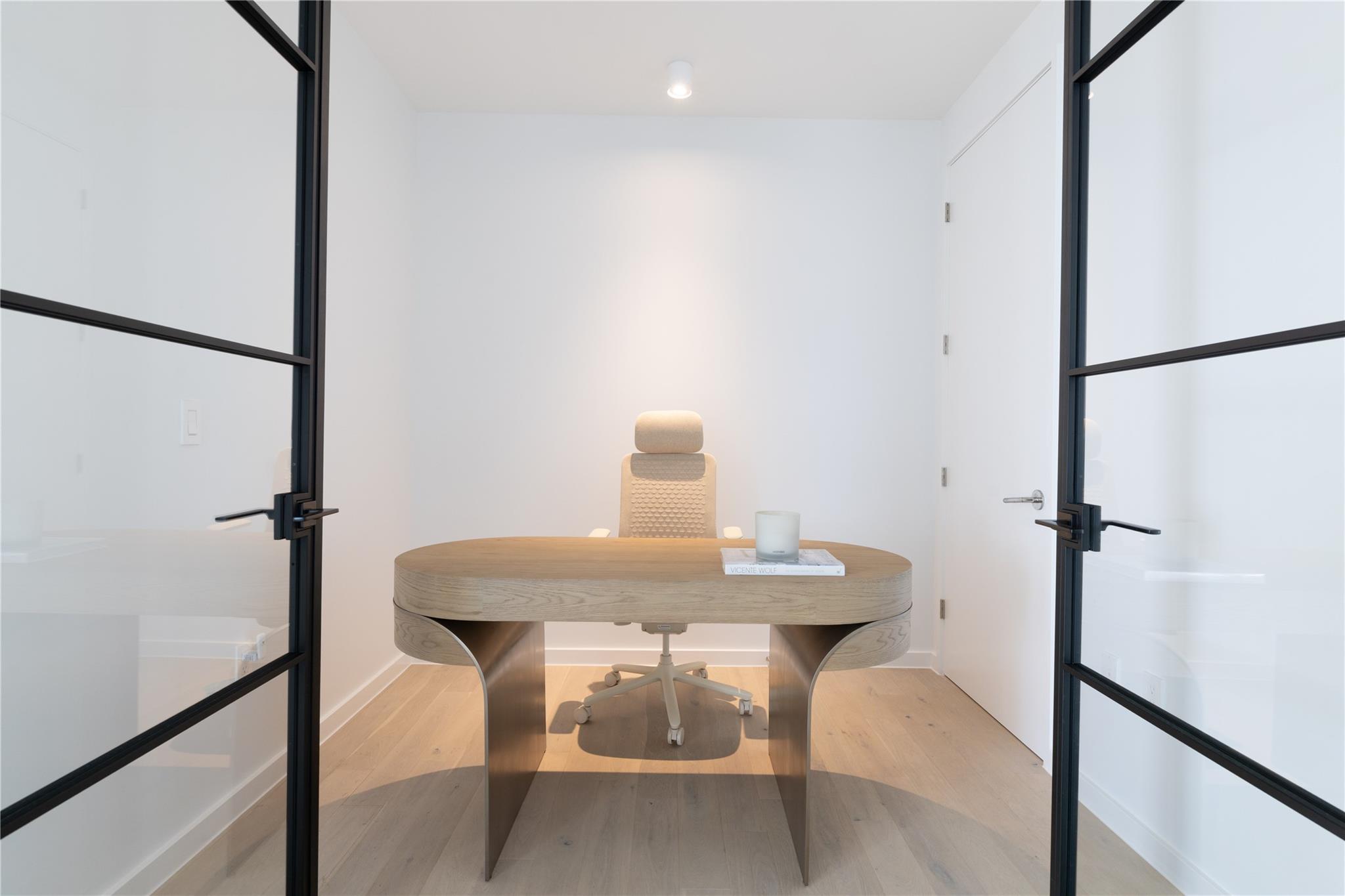 313 W 17th St # 2007, Austin, TX 78701