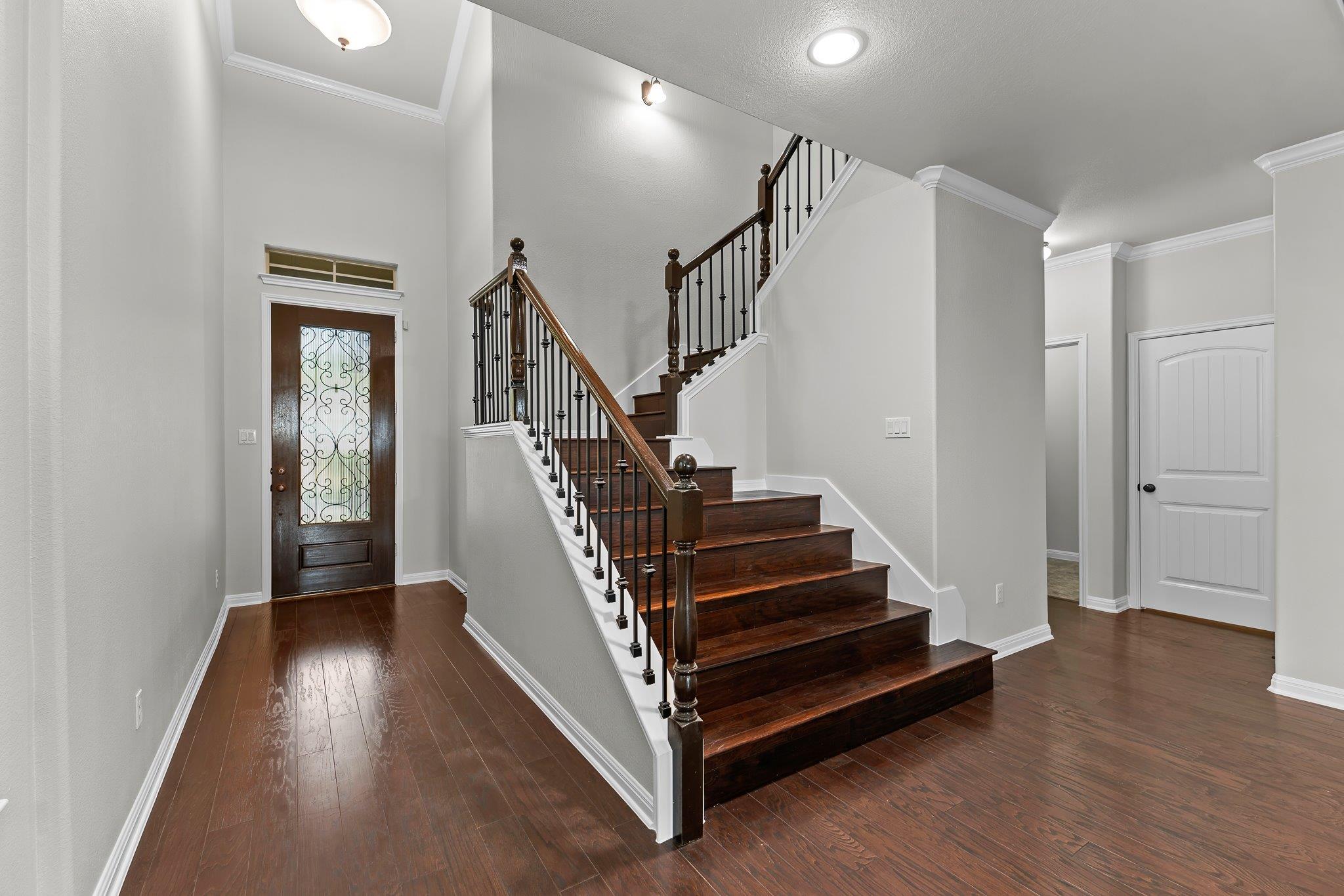 9621 Solana Vista Loop # B, Austin, TX 78750