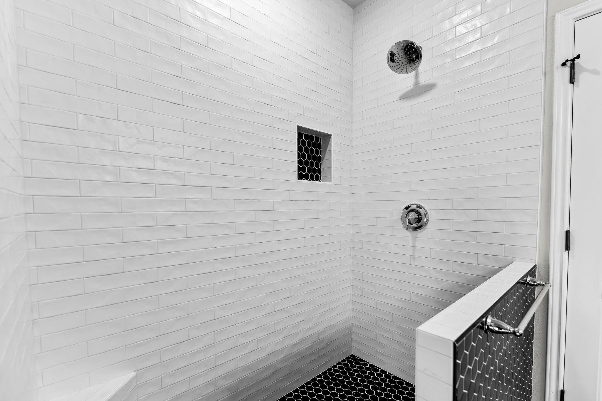 9621 Solana Vista Loop # B, Austin, TX 78750