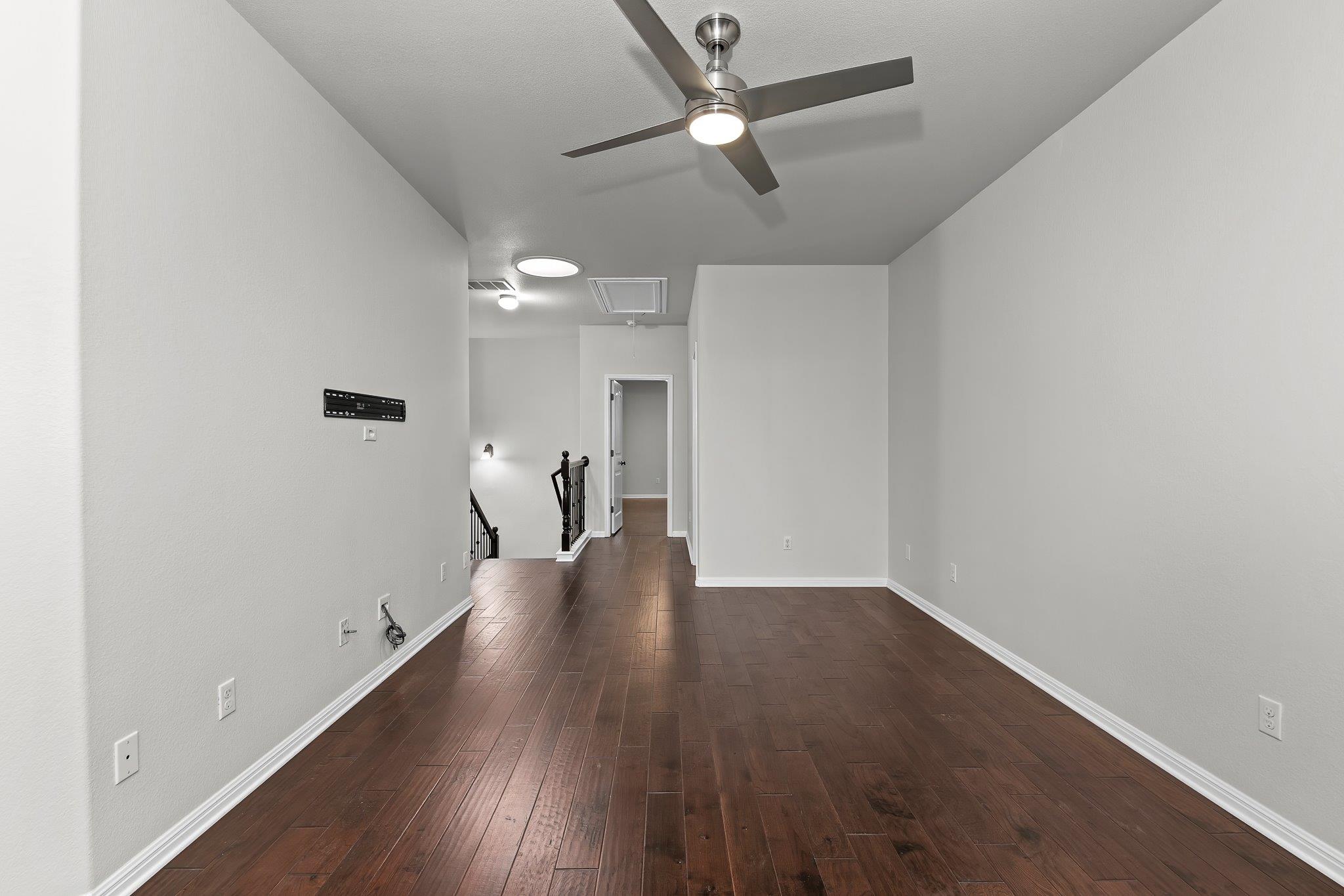 9621 Solana Vista Loop # B, Austin, TX 78750