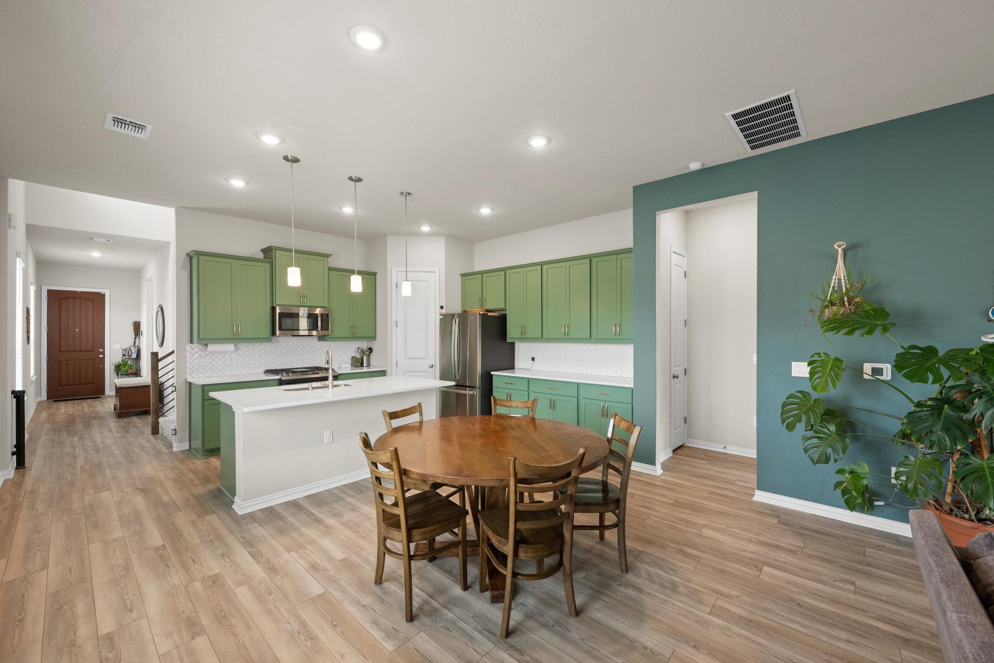 11800 Seaside Woods Dr, Austin, TX 78747