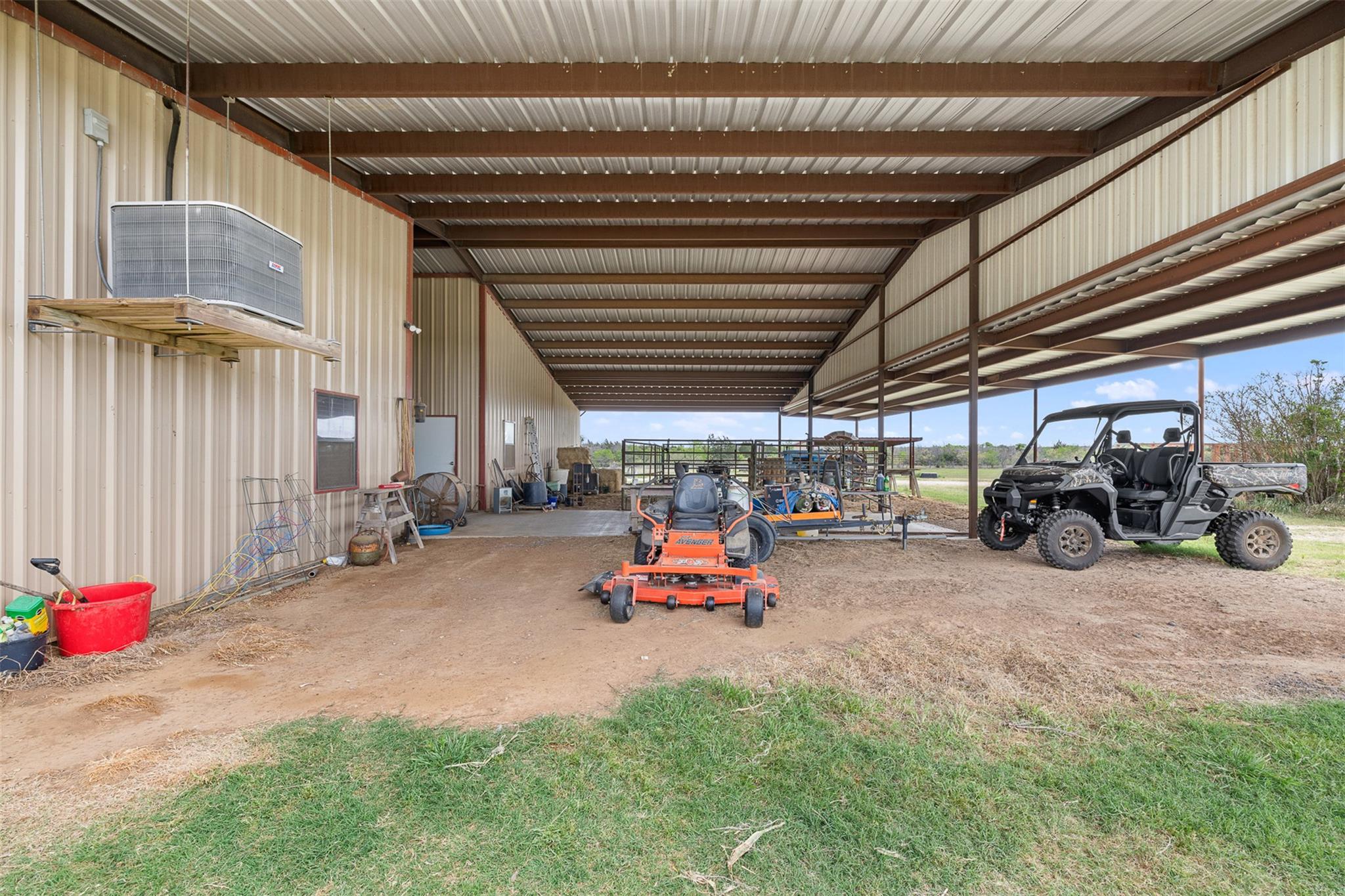 131 CR 279, Kosse, TX 76653