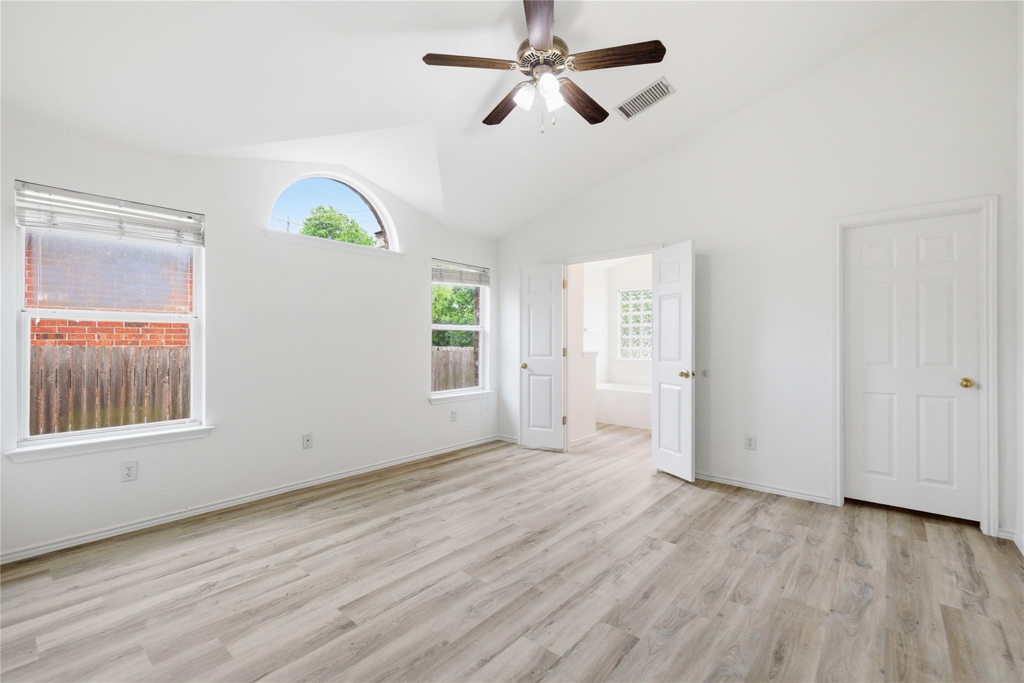 3555 Sandy Koufax Ln, Round Rock, TX 78665