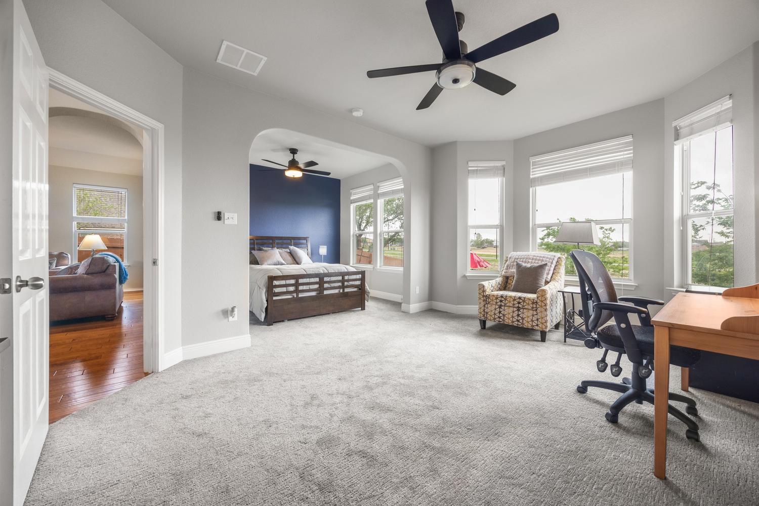 208 Birch Dr, Kyle, TX 78640