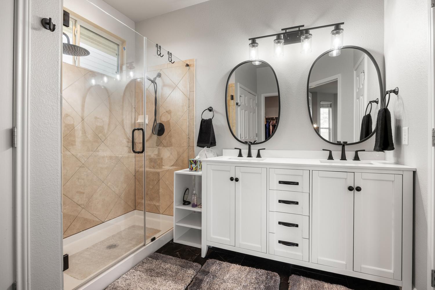 208 Birch Dr, Kyle, TX 78640