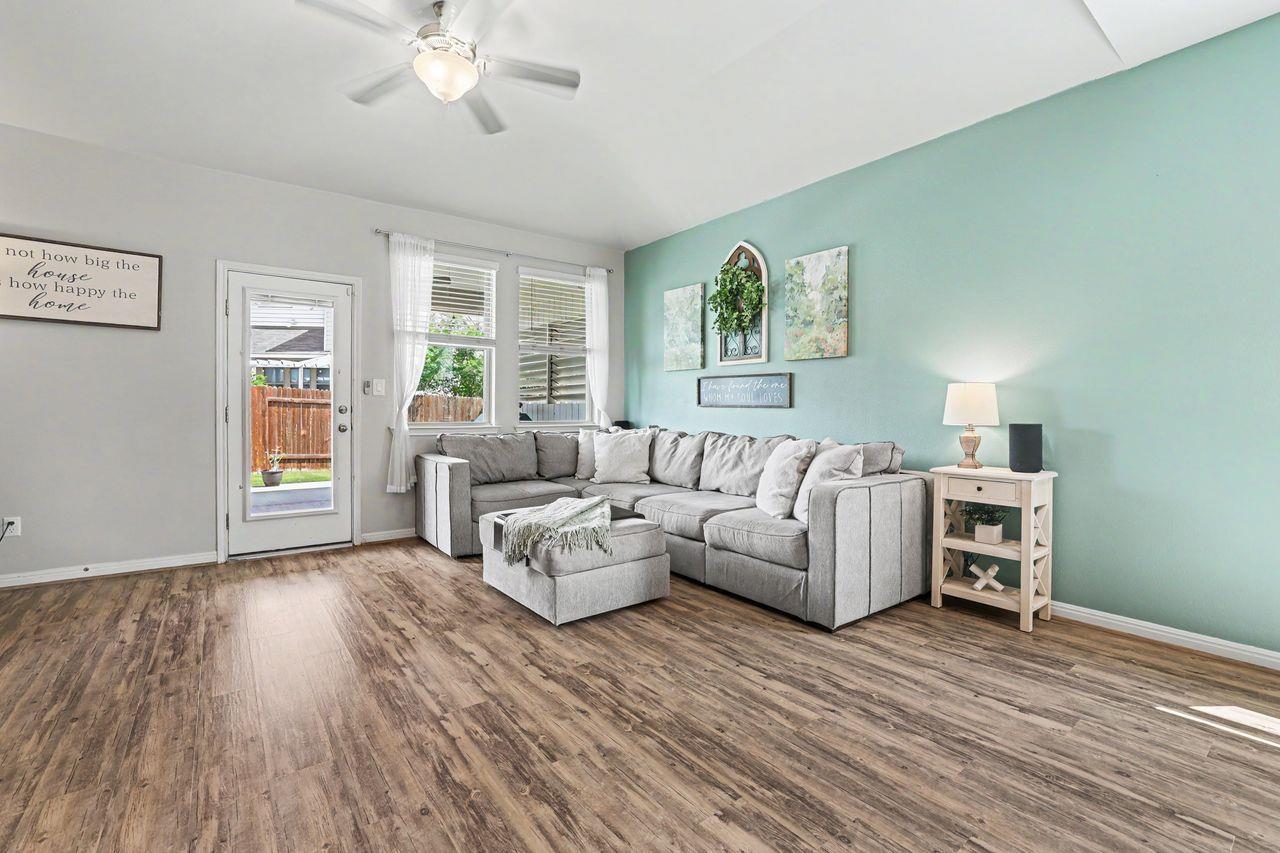 5820 Livorno Cv, Round Rock, TX 78665