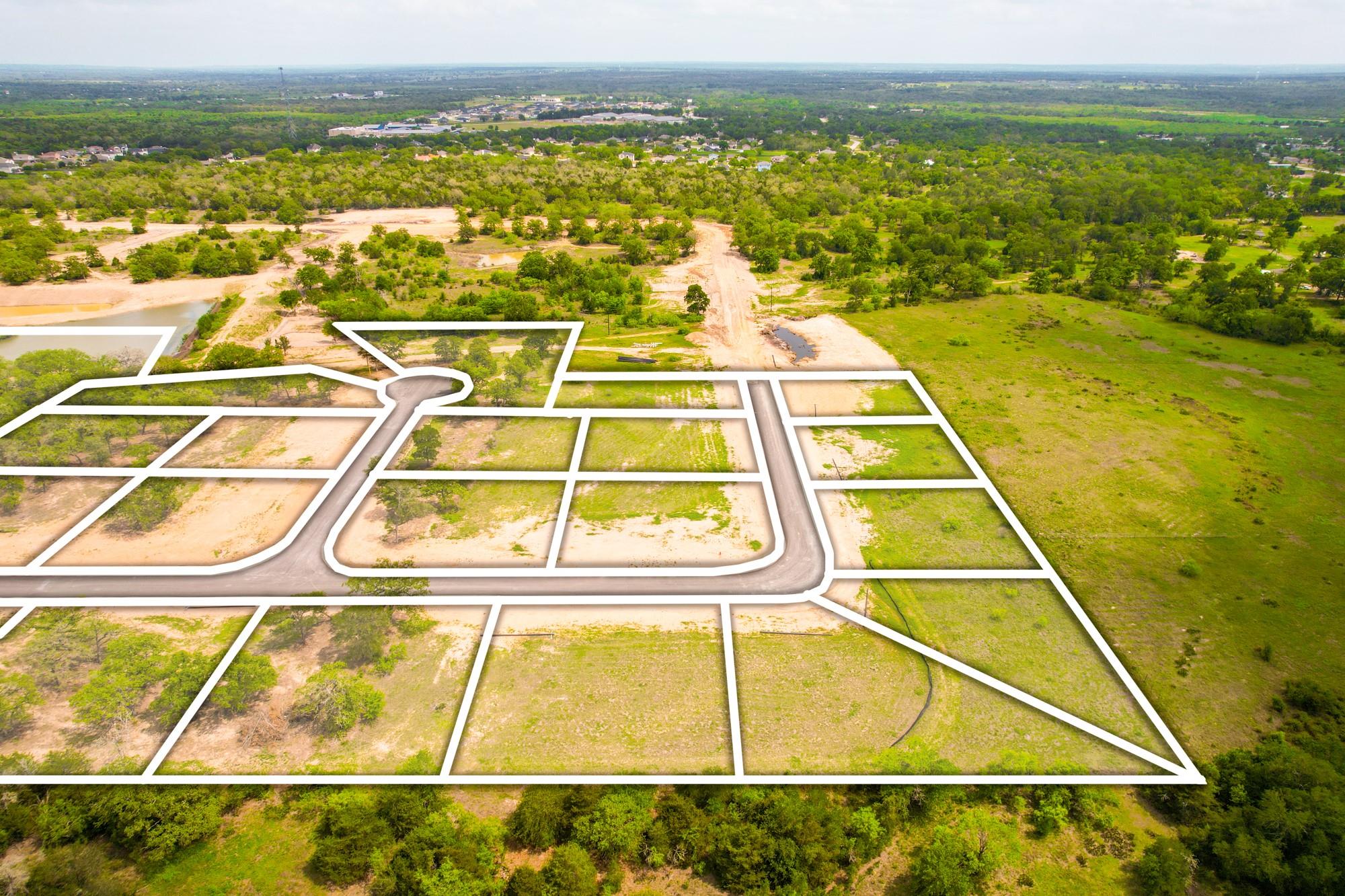 152 Della Ln, Cedar Creek, TX 78612