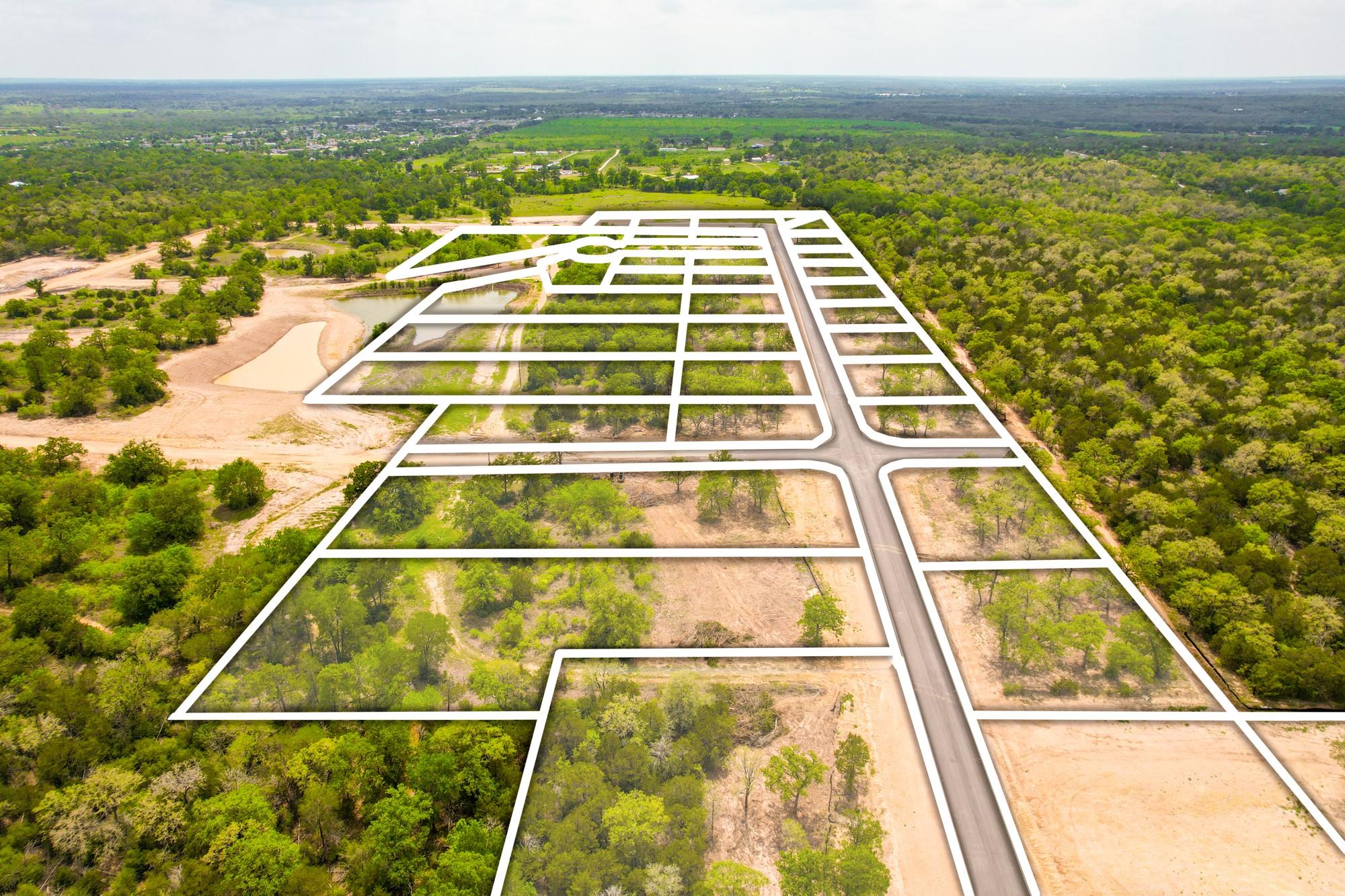 152 Della Ln, Cedar Creek, TX 78612