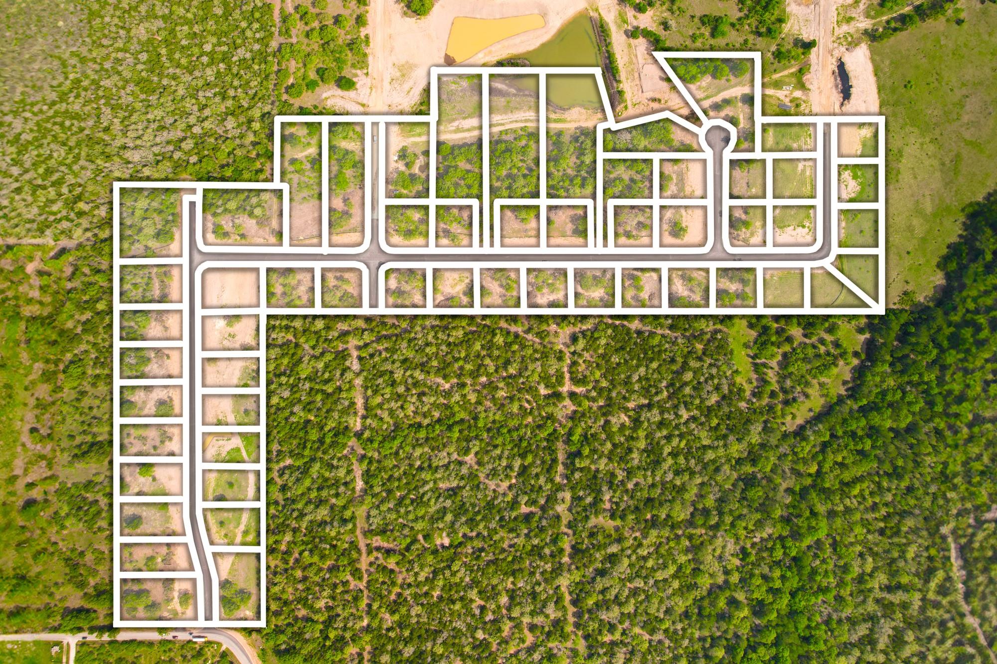 152 Della Ln, Cedar Creek, TX 78612