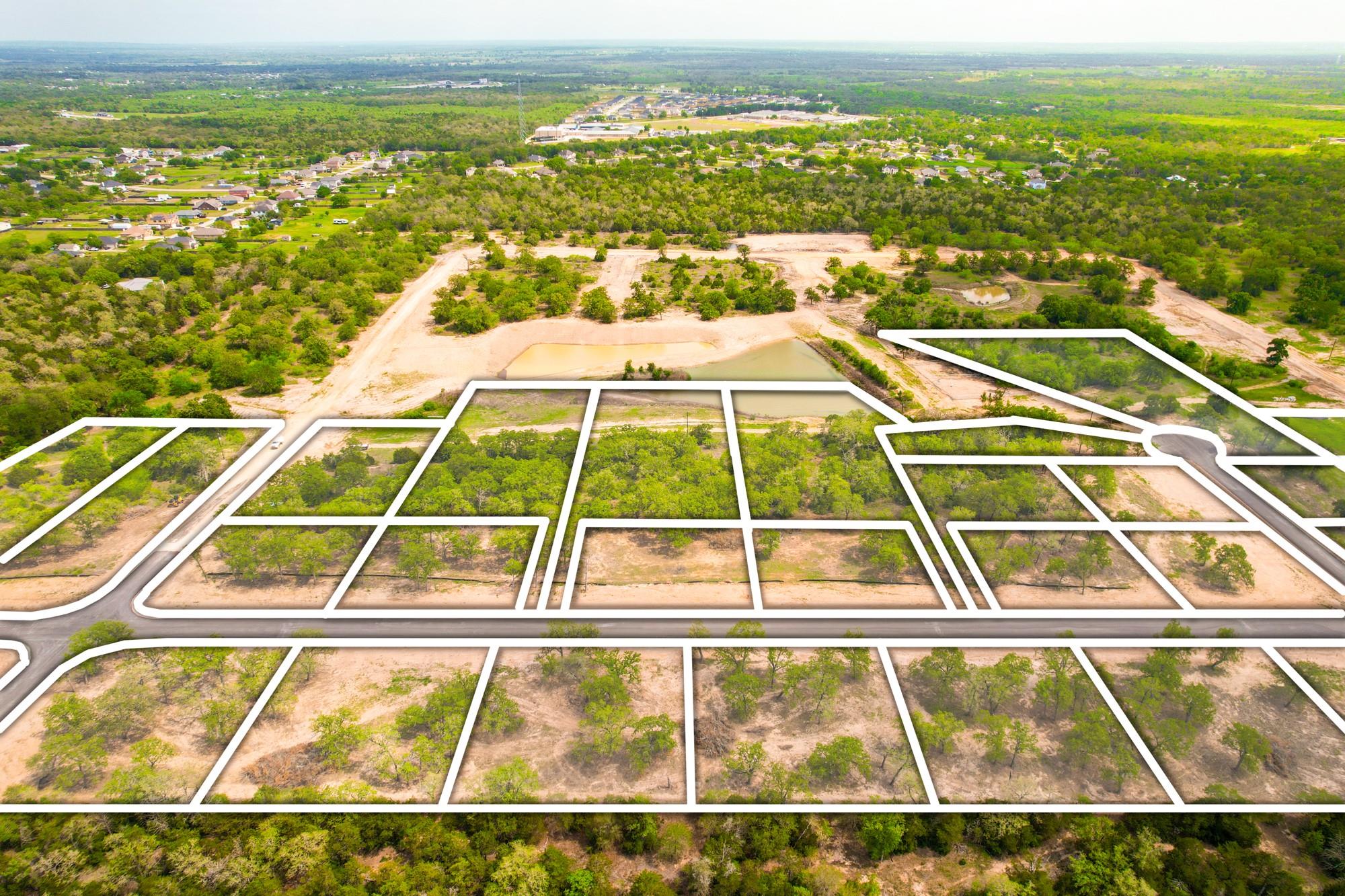 152 Della Ln, Cedar Creek, TX 78612