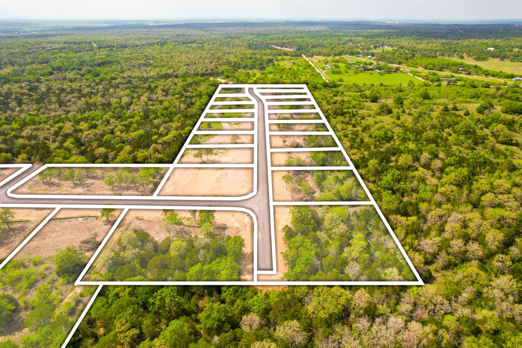 199 Della Ln, Cedar Creek, TX 78612