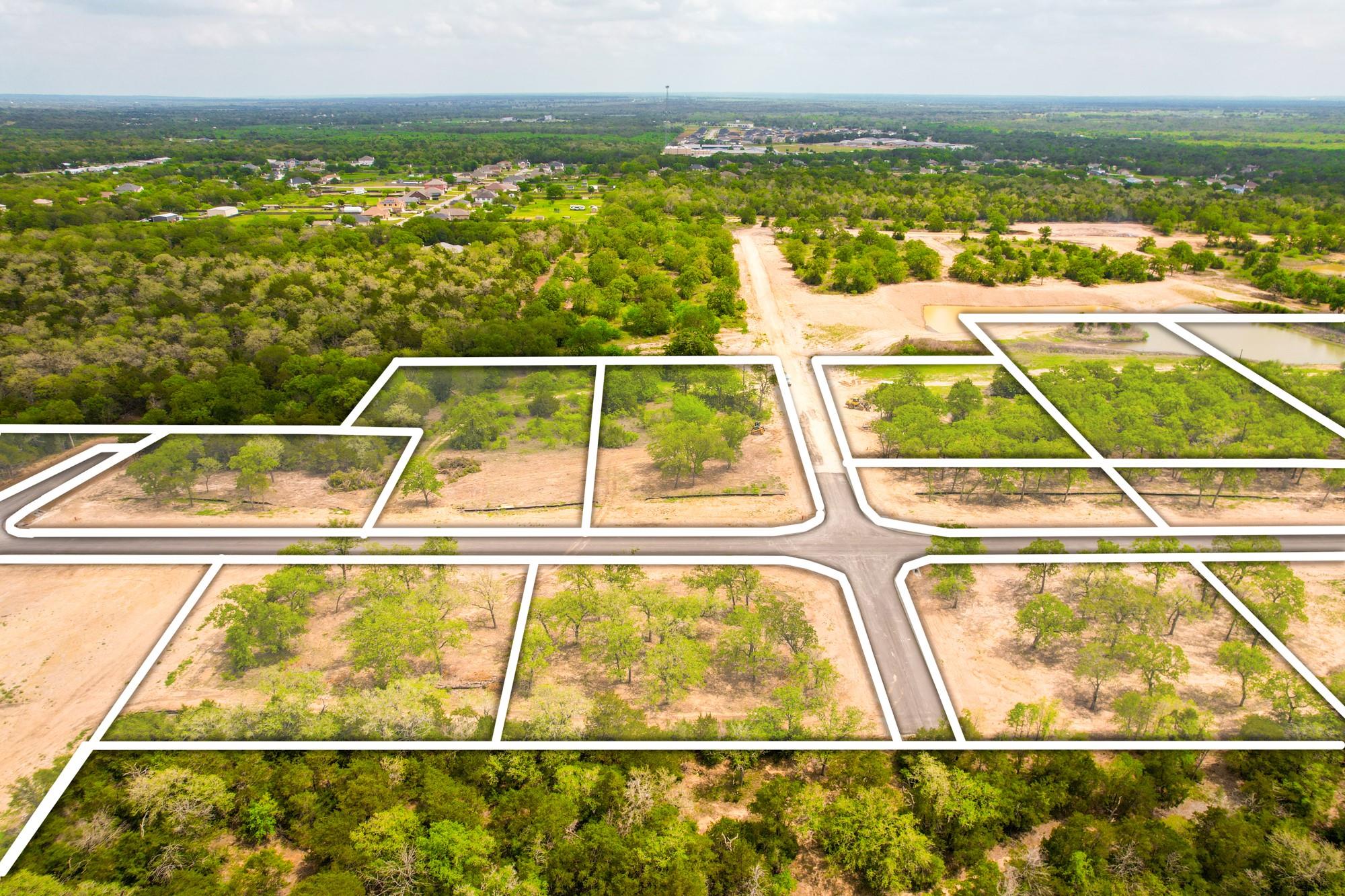 199 Della Ln, Cedar Creek, TX 78612