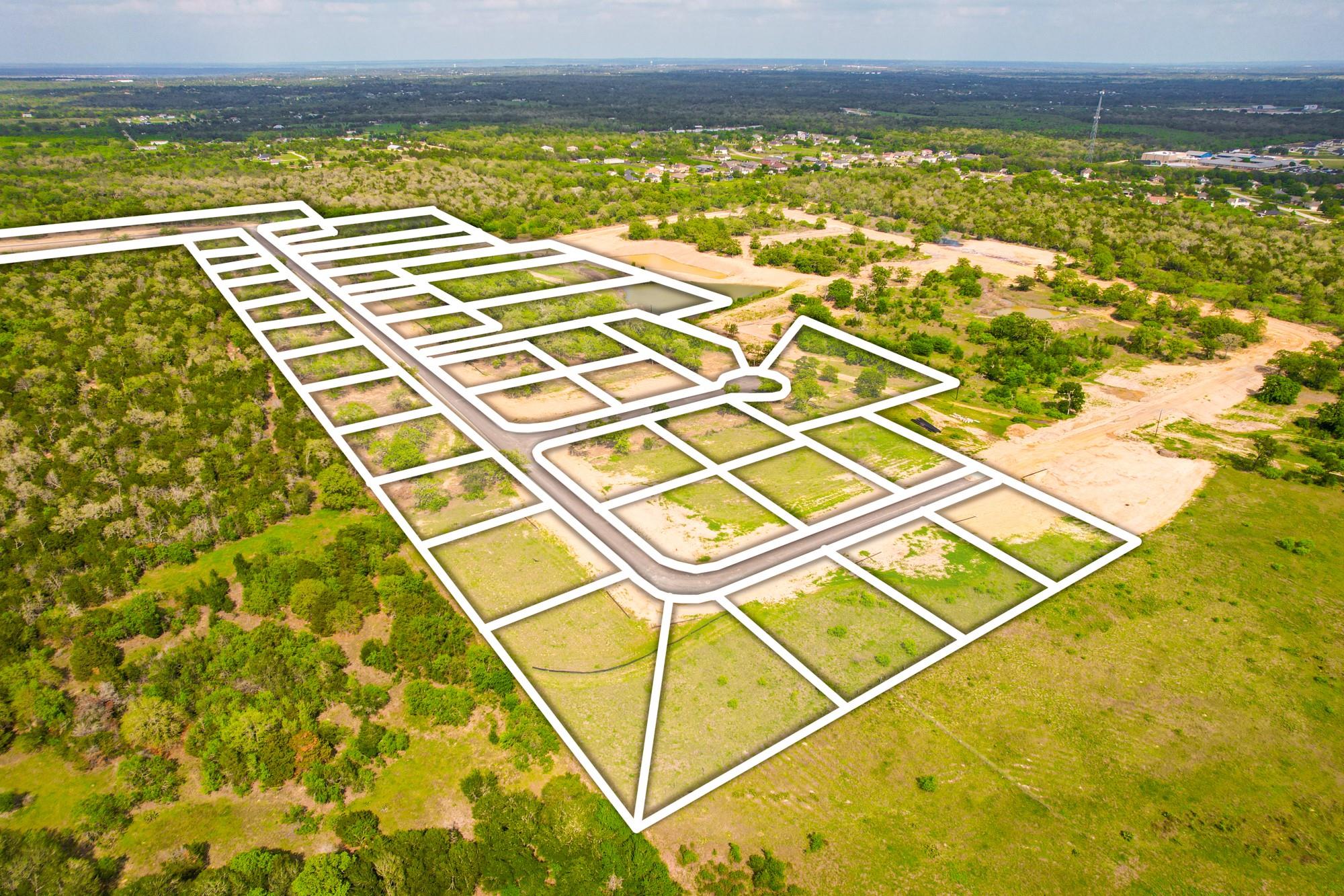 199 Della Ln, Cedar Creek, TX 78612