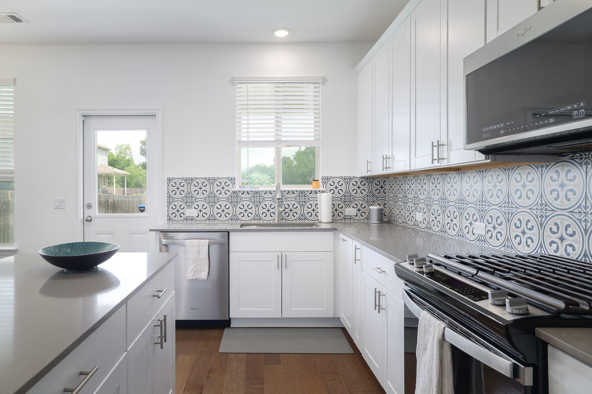 6829 Ellsworth Walk, Austin, TX 78724