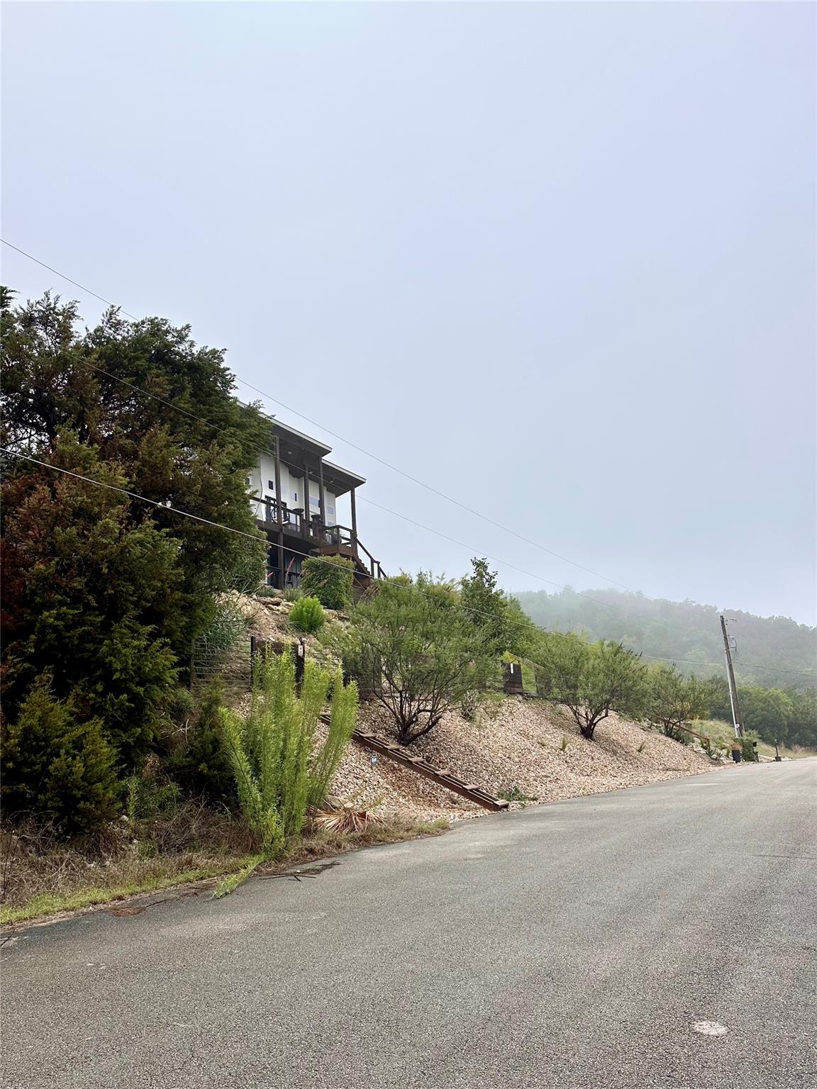 8419 Briar Wood Cir, Lago Vista, TX 78645