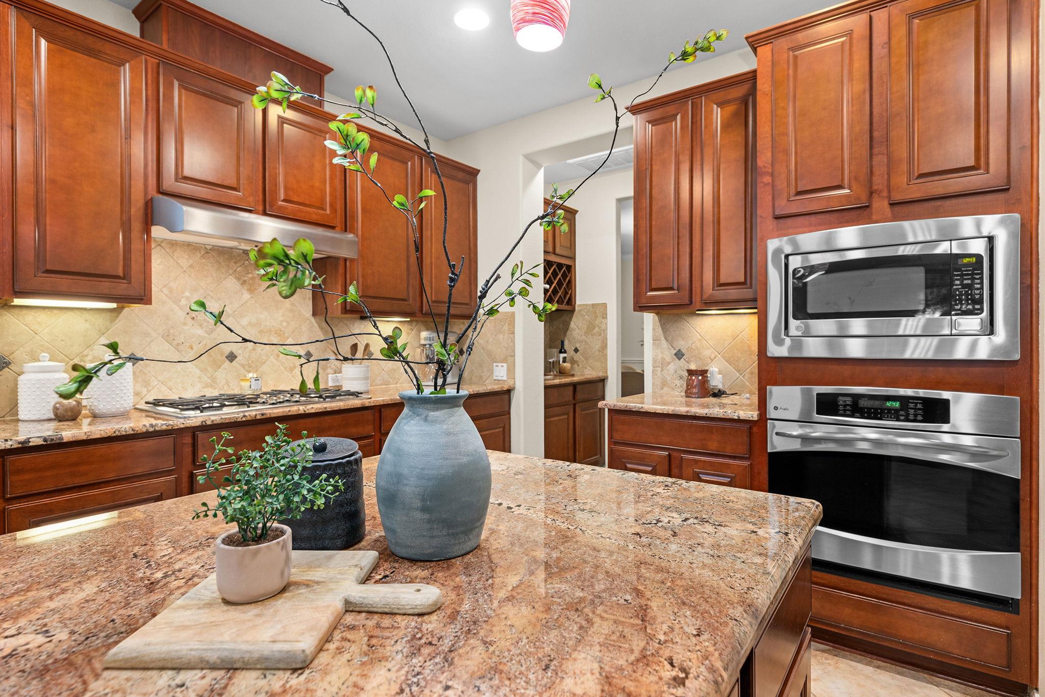 2807 Los Alamos Ct, Round Rock, TX 78665