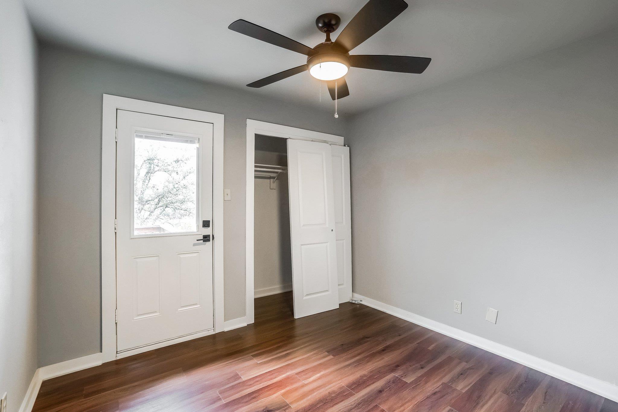 5909 Lago Vista Way # B, Lago Vista, TX 78645