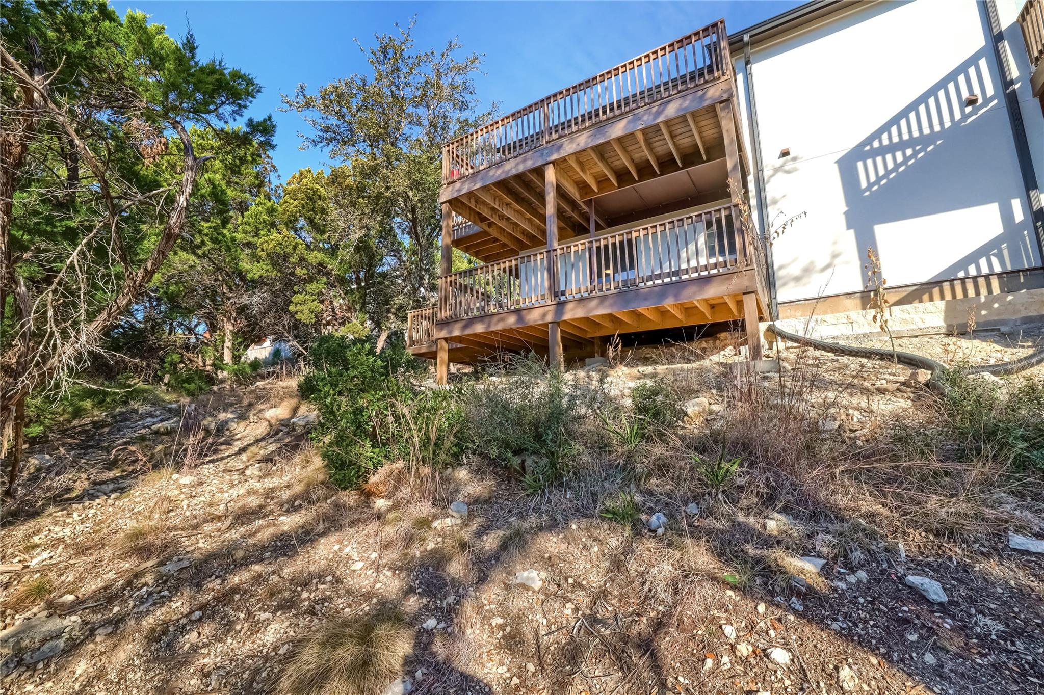 5909 Lago Vista Way # B, Lago Vista, TX 78645