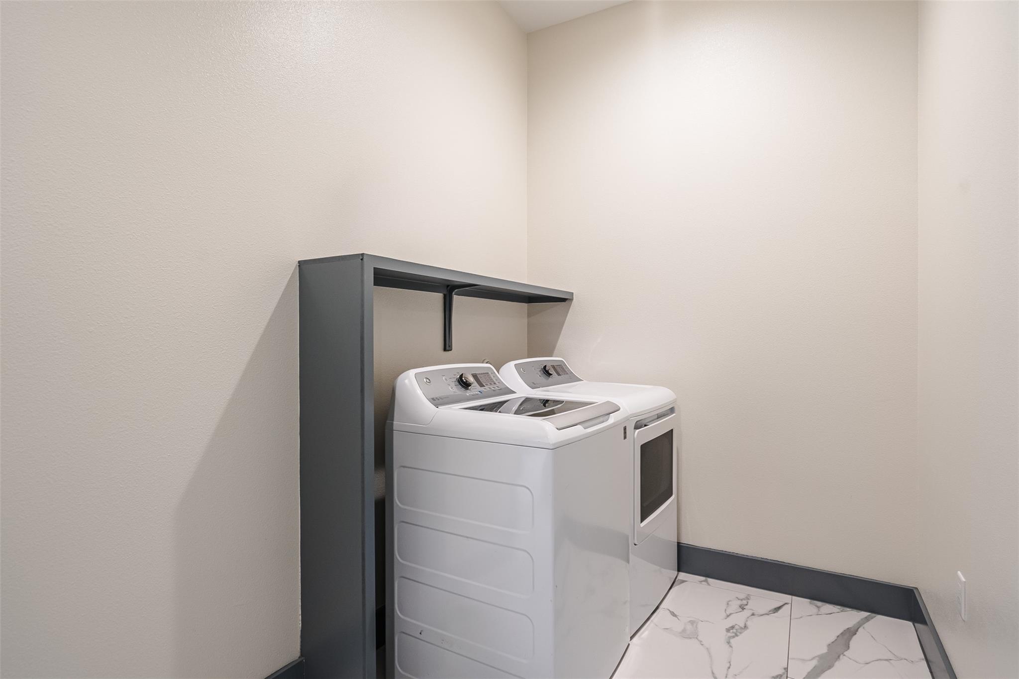 177 Maldonado Trl # B, Del Valle, TX 78617