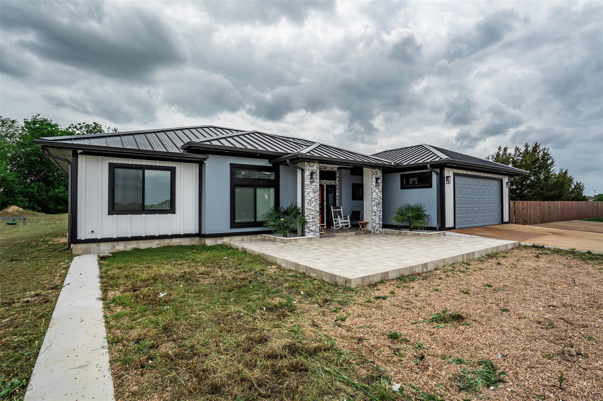 177 Maldonado Trl # B, Del Valle, TX 78617