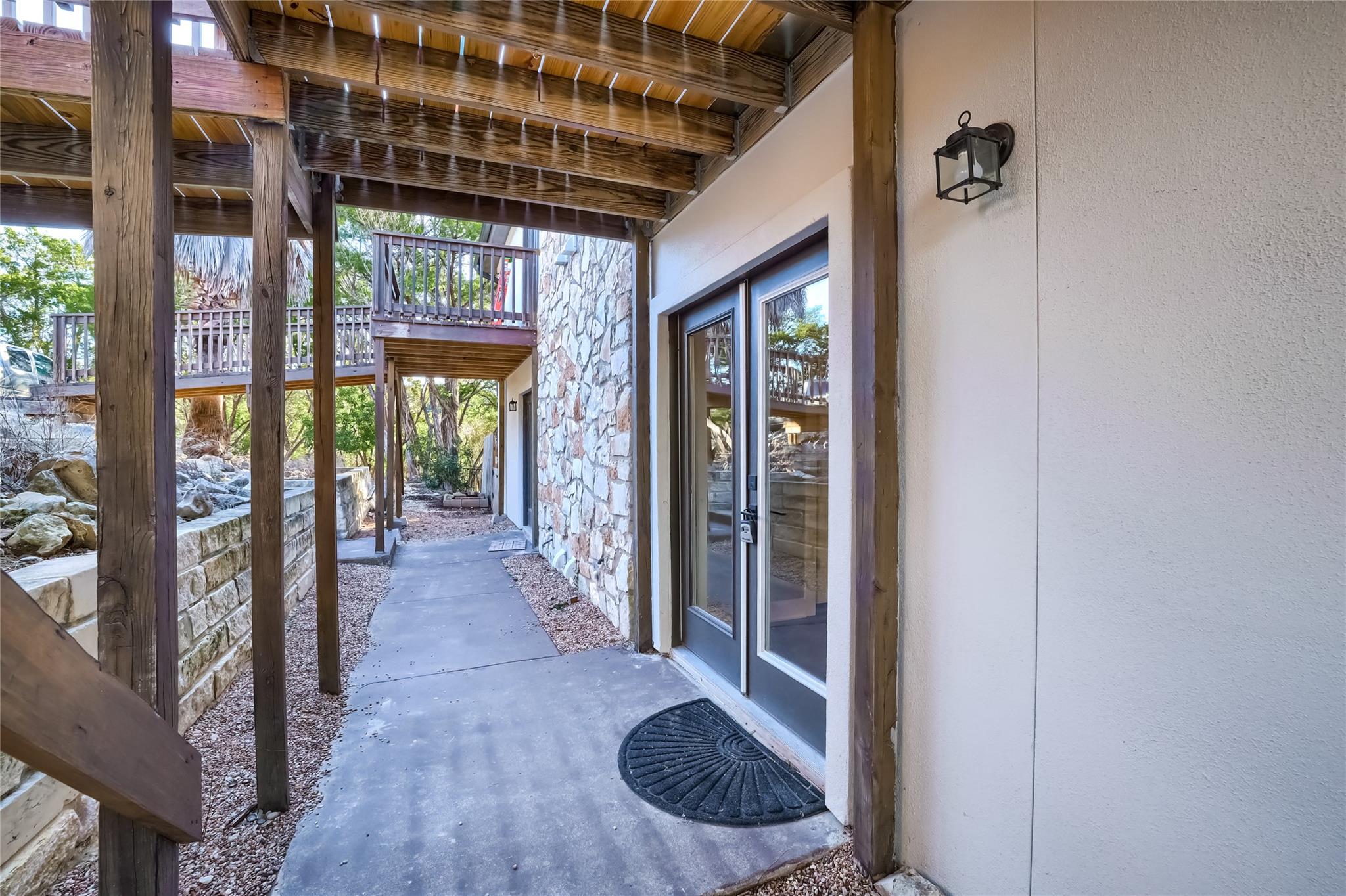 5909 Lago Vista Way D # D, Lago Vista, TX 78645