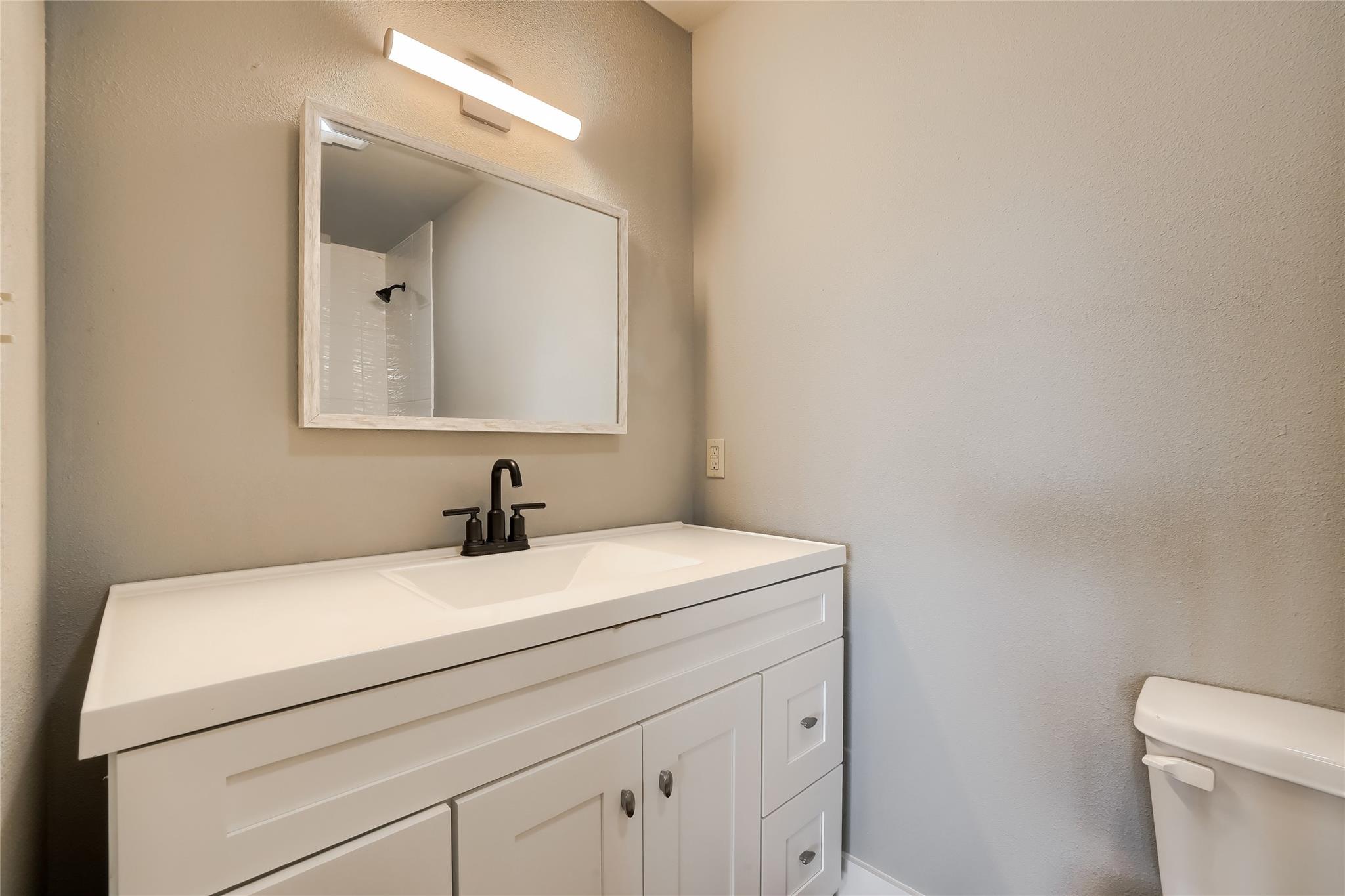 5909 Lago Vista Way D # D, Lago Vista, TX 78645