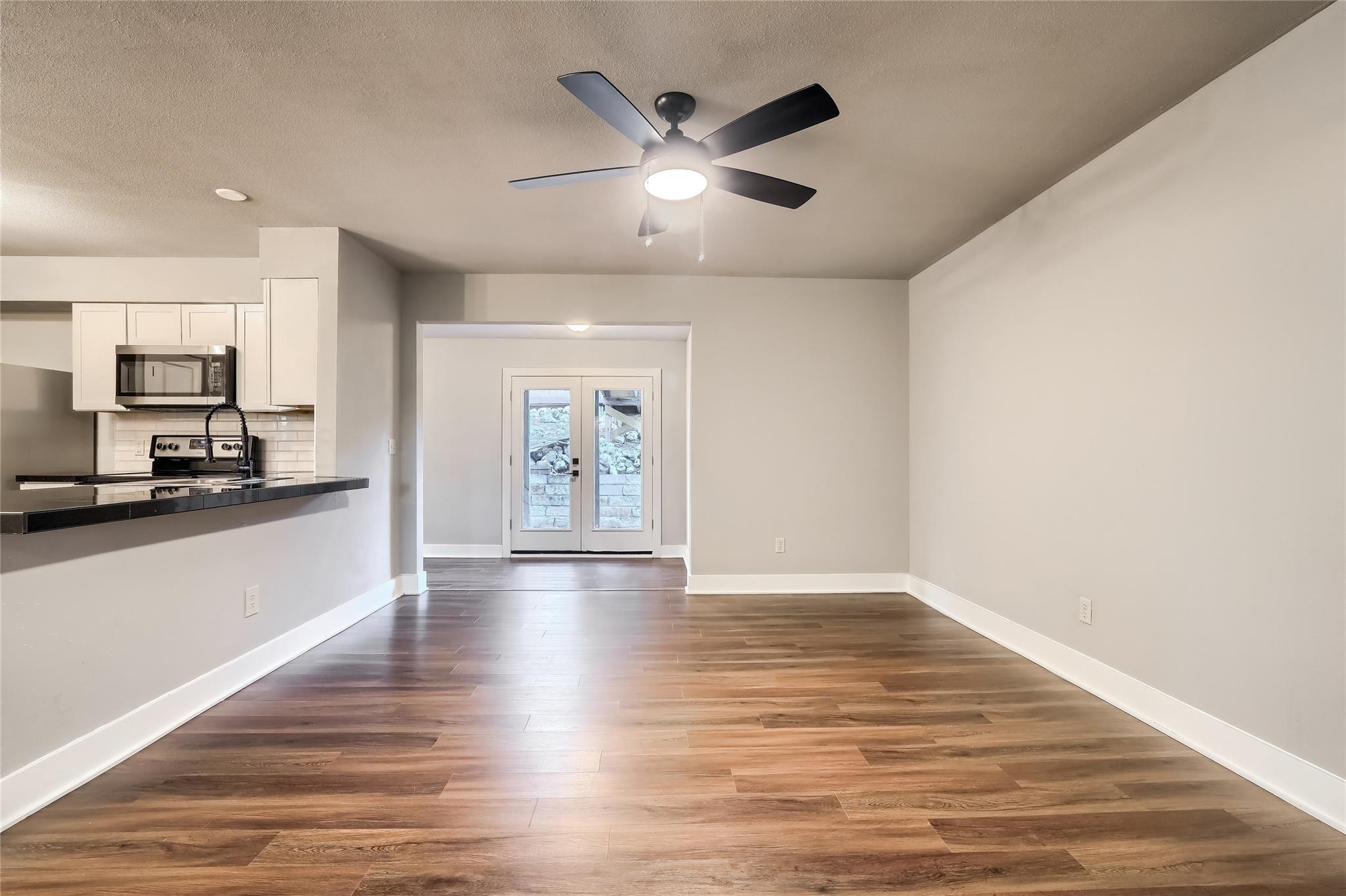 5909 Lago Vista Way D # D, Lago Vista, TX 78645